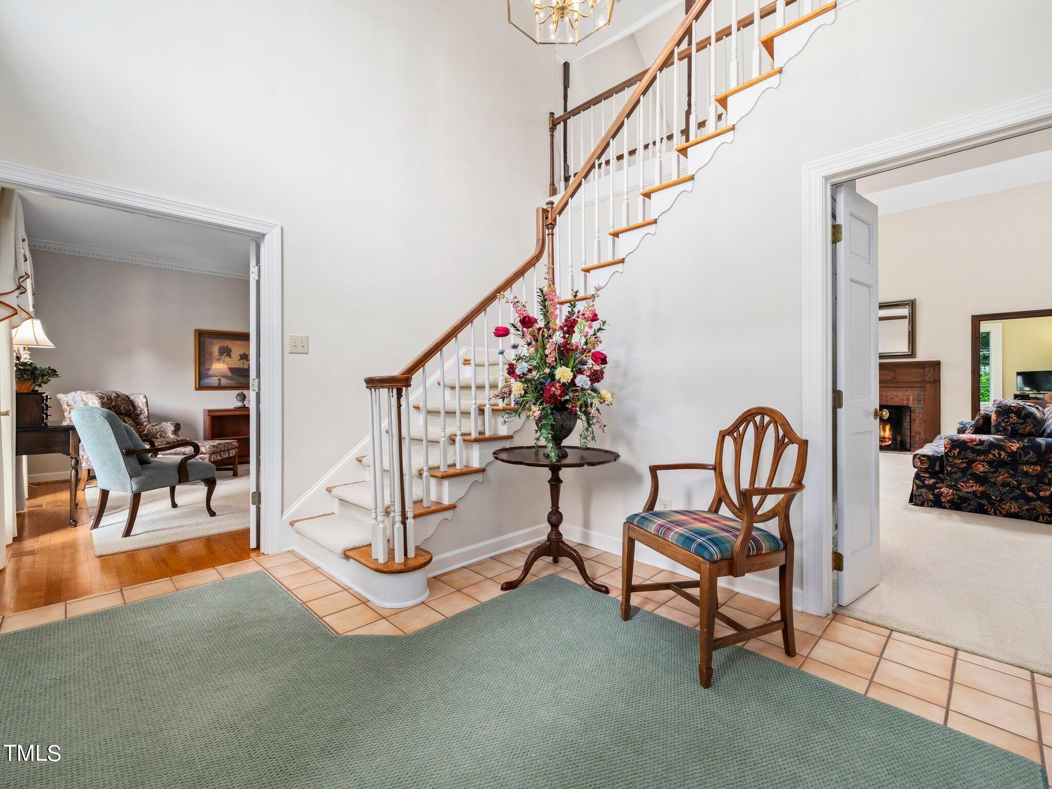 103 Meadowglades Lane