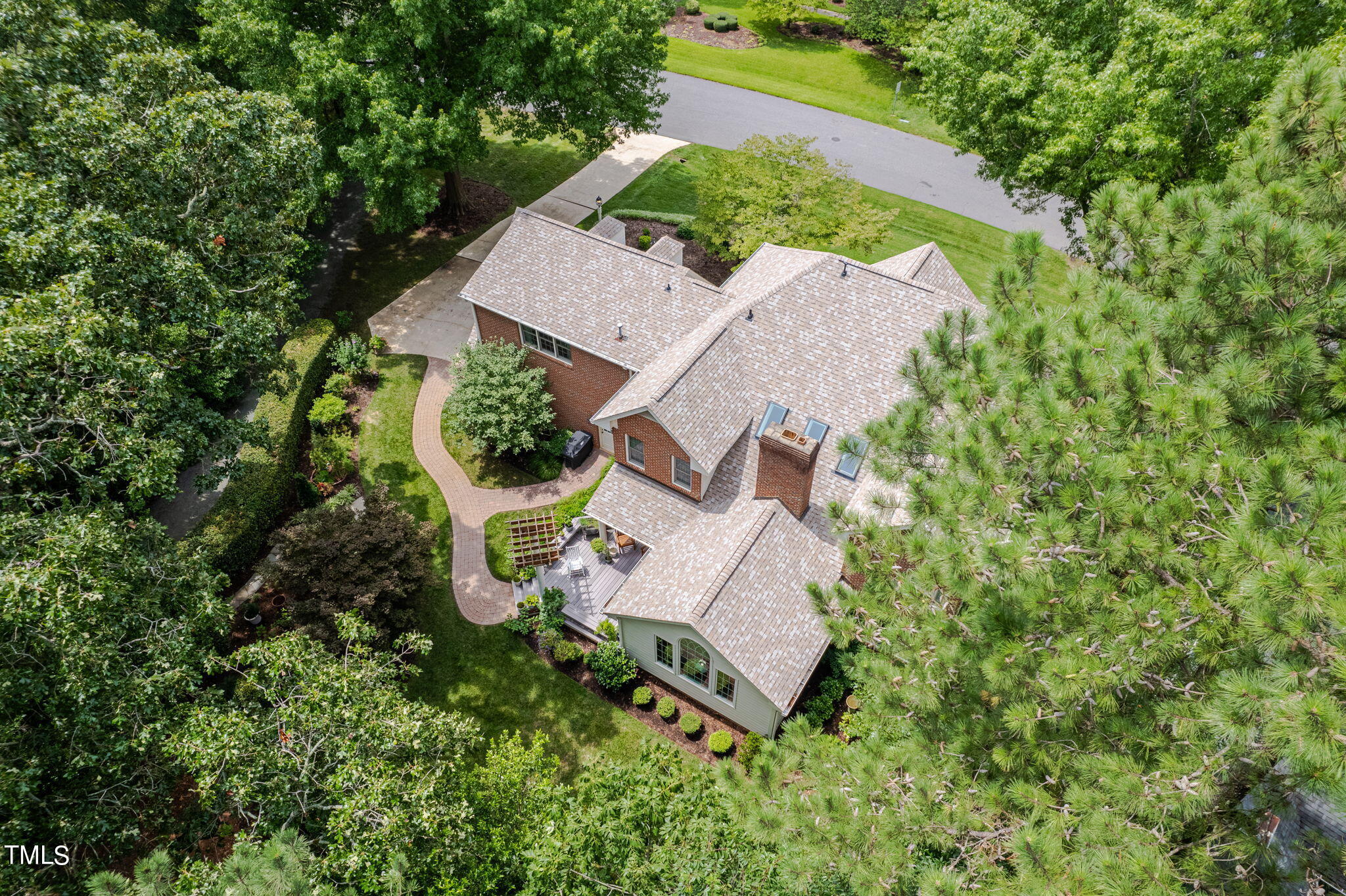 103 Meadowglades Lane