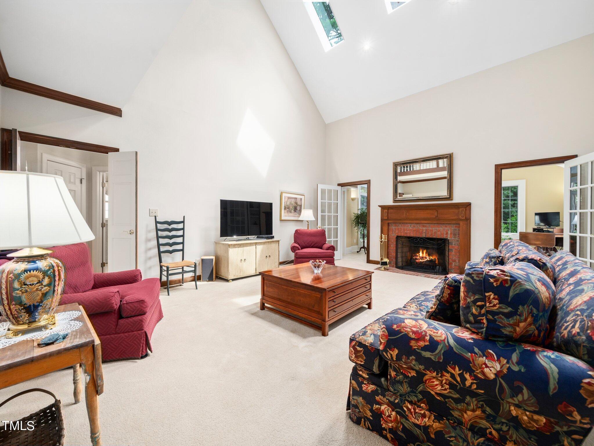 103 Meadowglades Lane