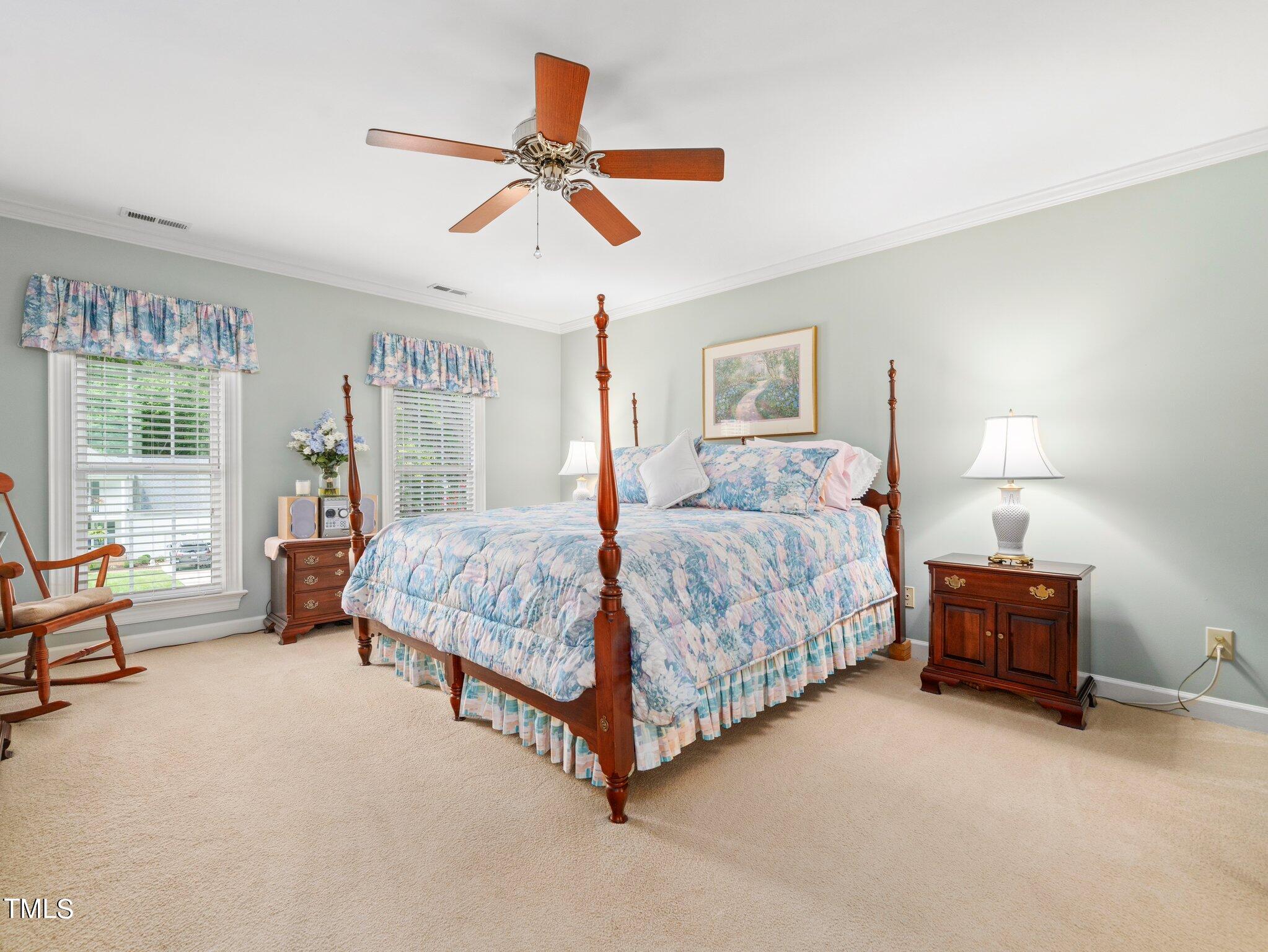 103 Meadowglades Lane