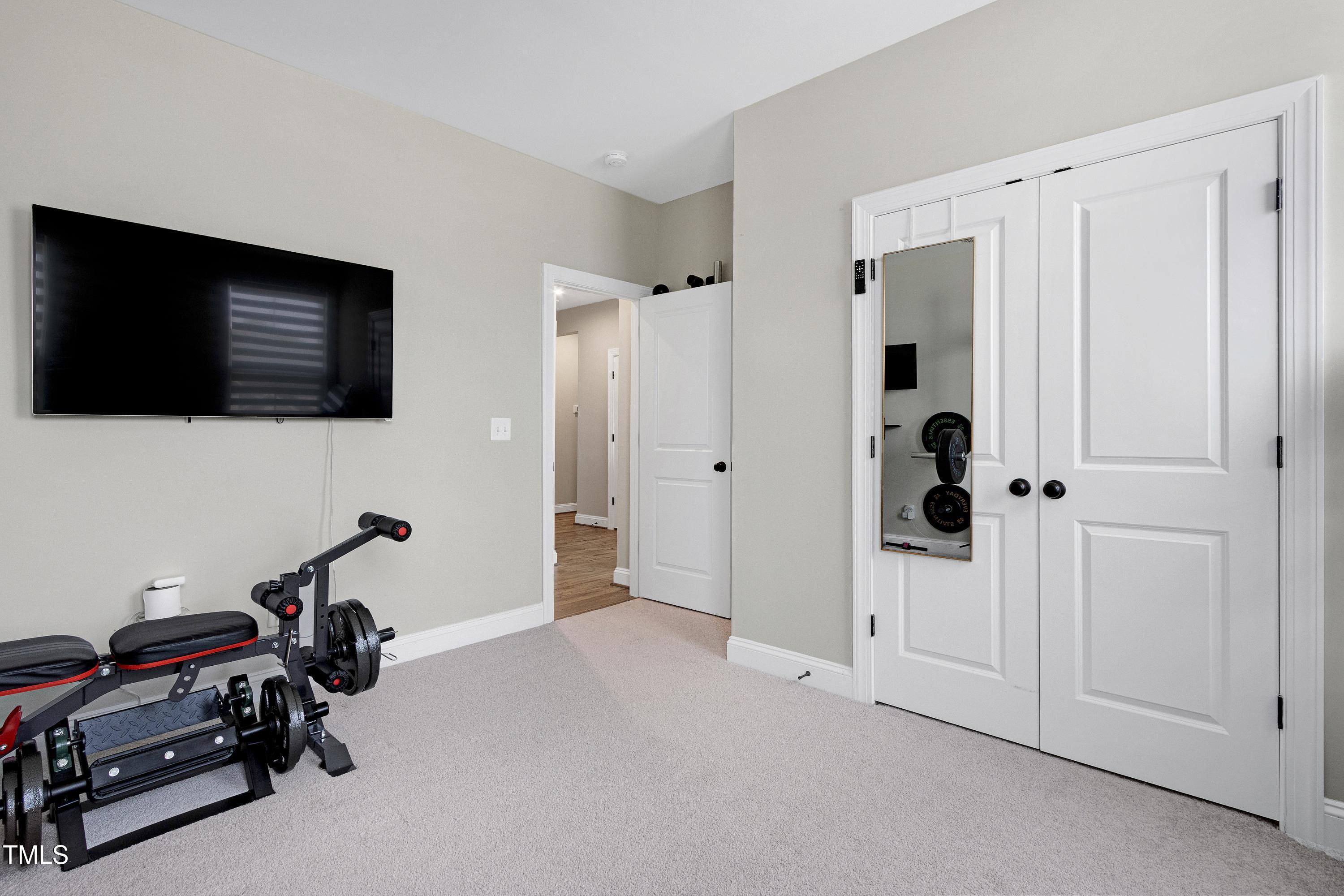 213 W Weatherford Drive