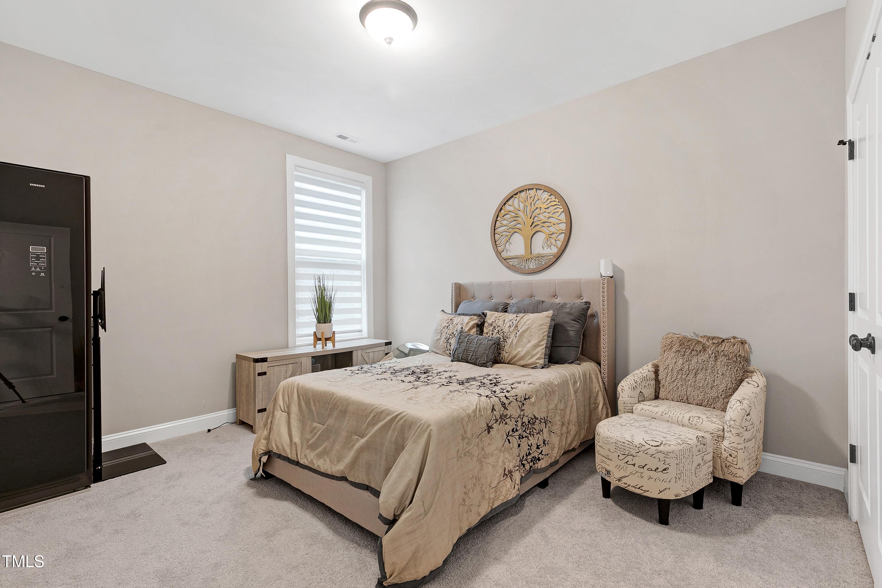 213 W Weatherford Drive