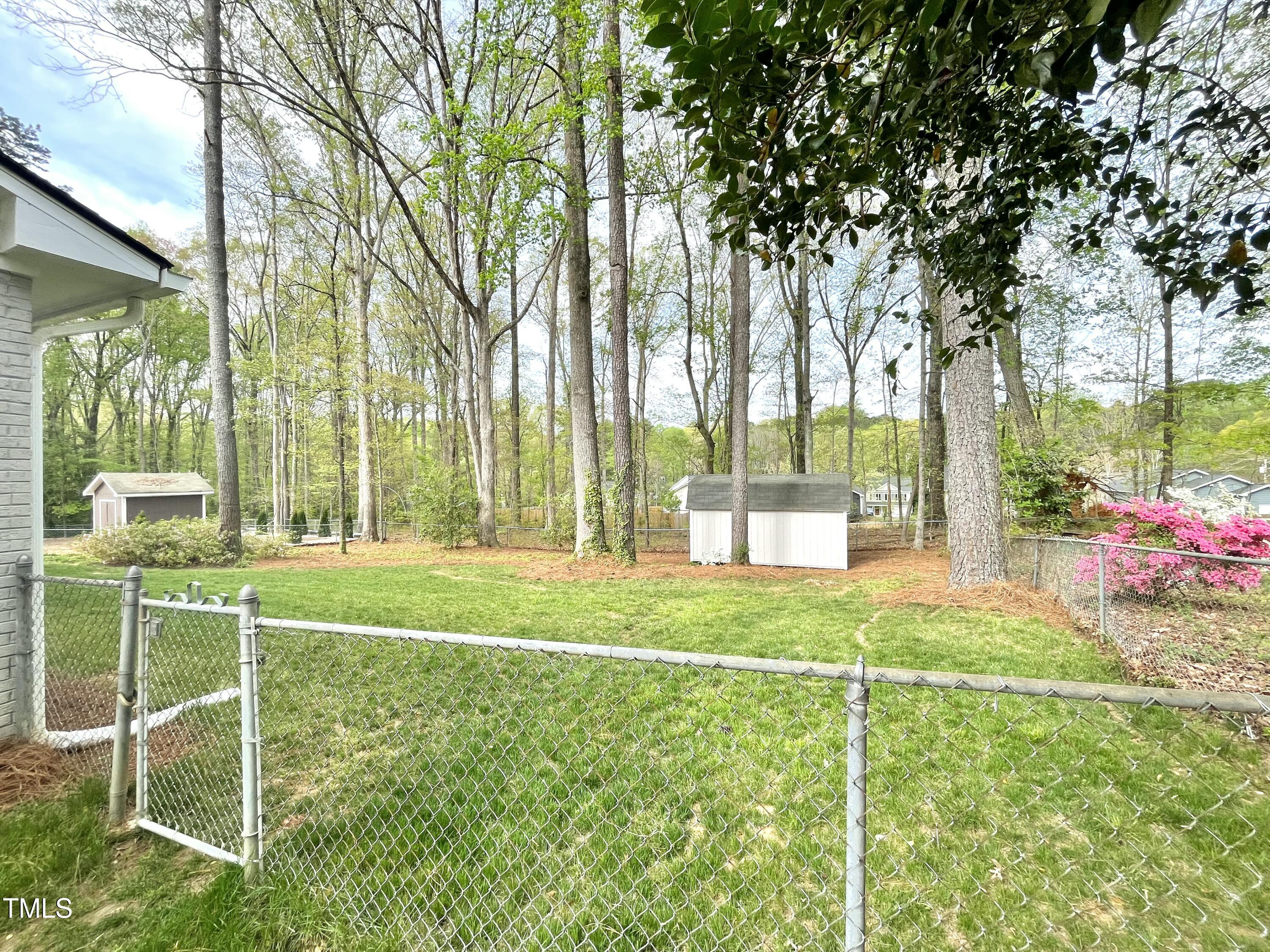 1100 Medlin Drive
