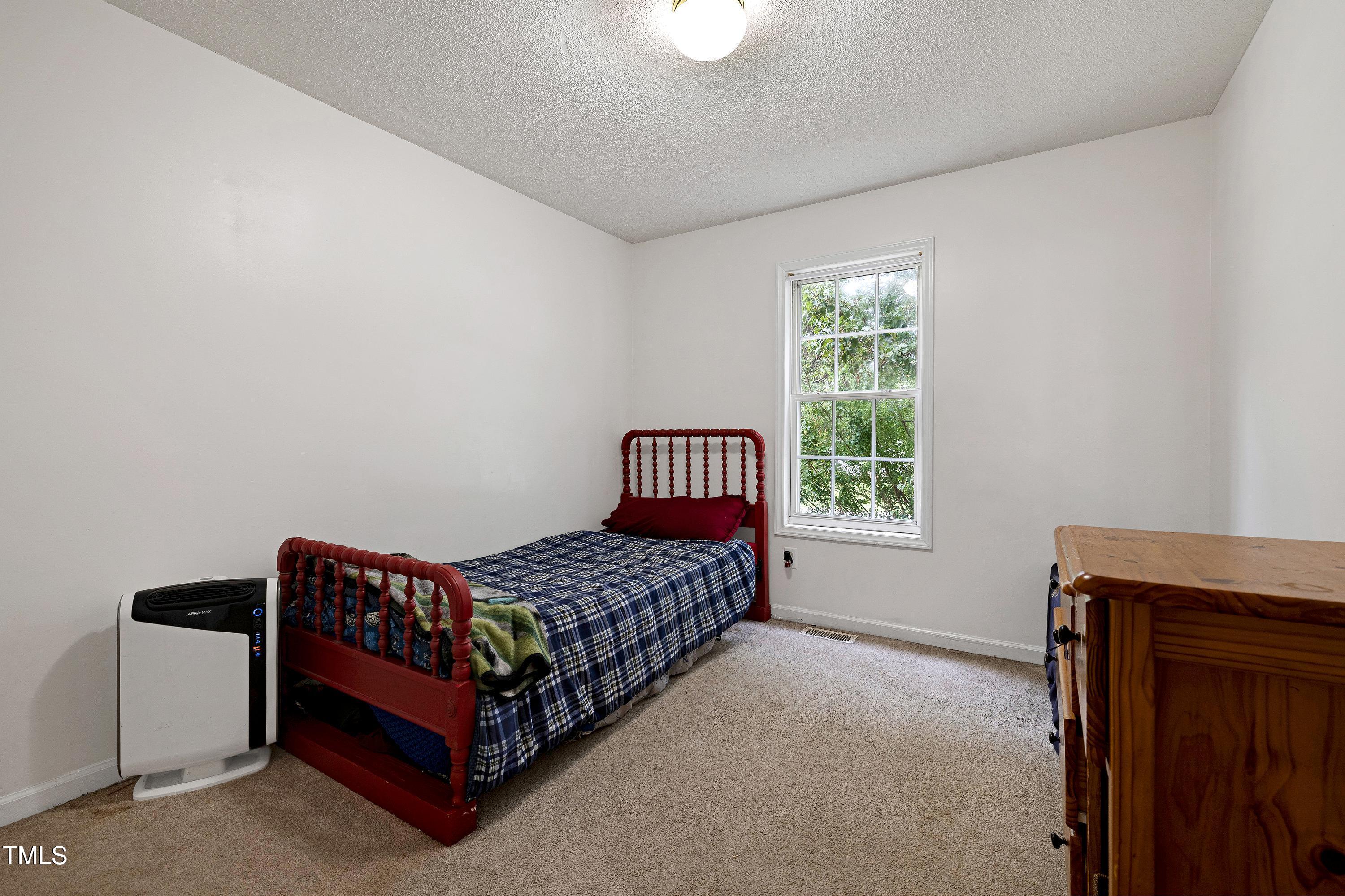 405 E Maple Avenue