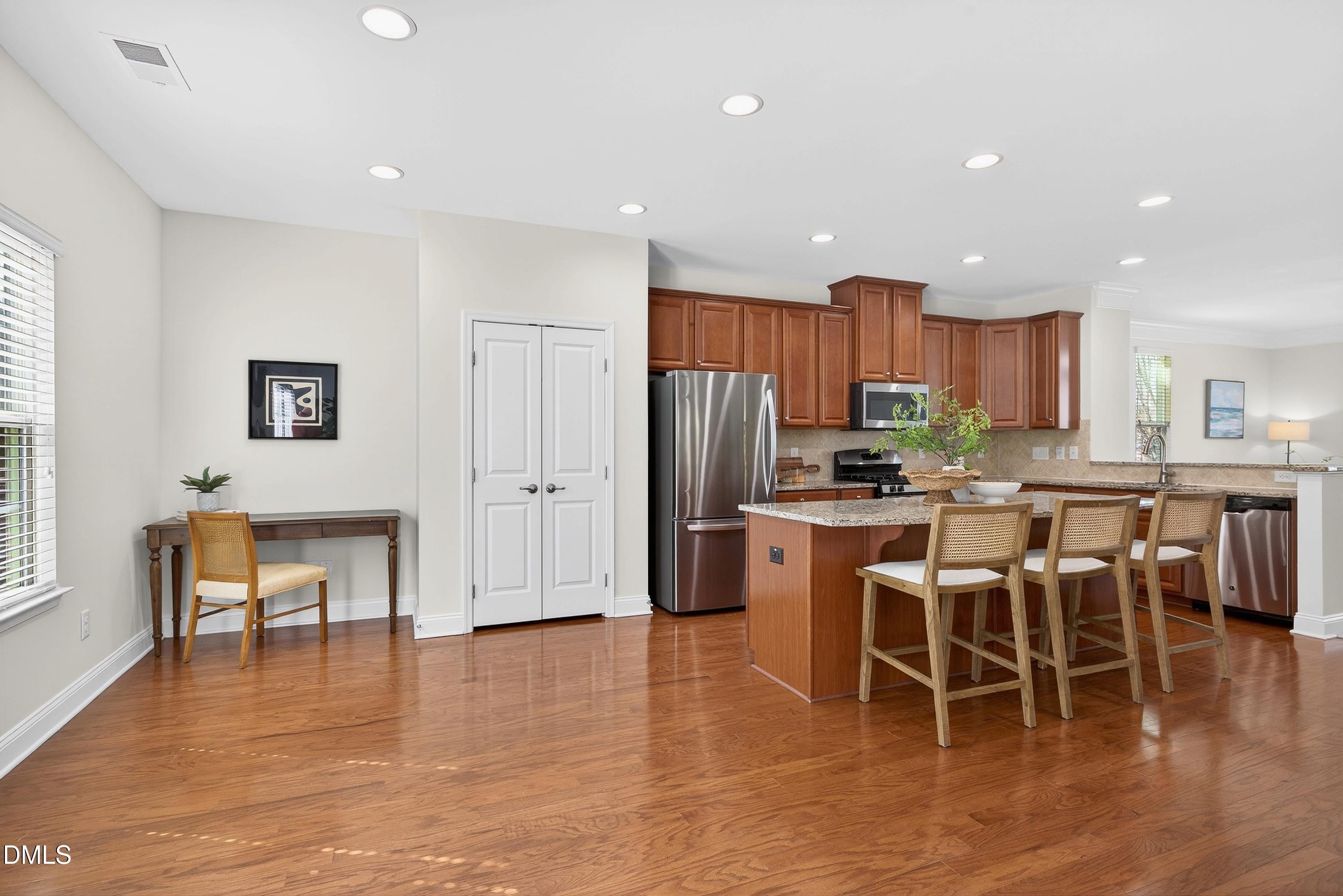 1007 Tender Drive