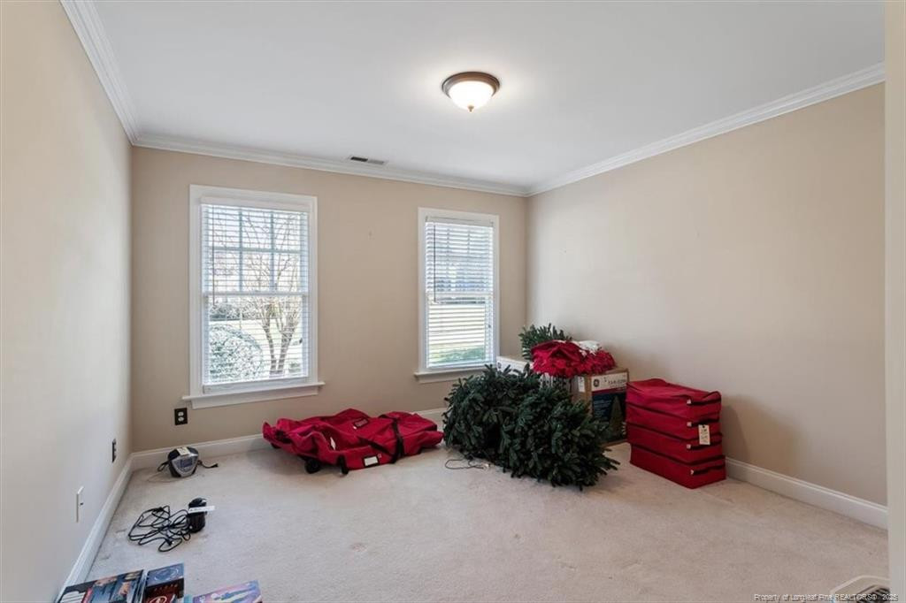 105 Royal Glen Drive