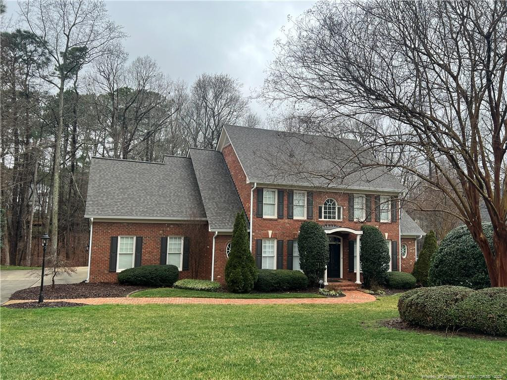 105 Royal Glen Drive