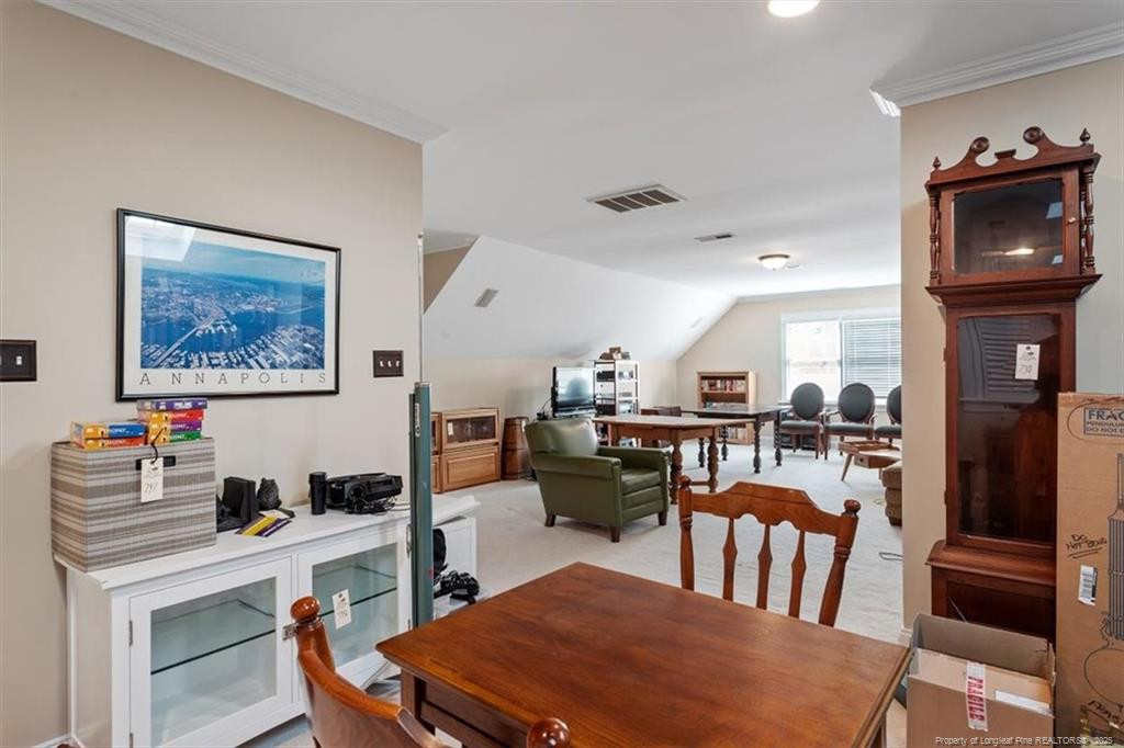 105 Royal Glen Drive