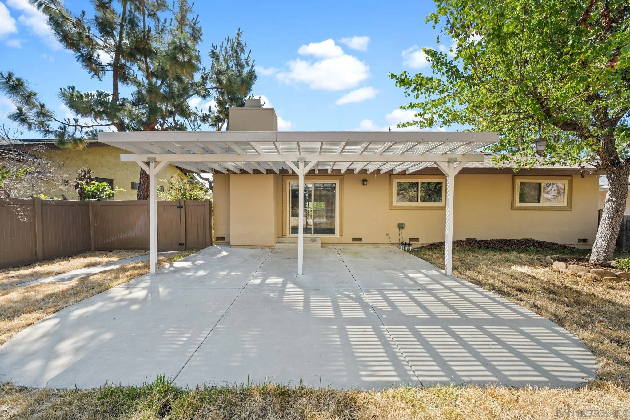 31241 Old River Rd
