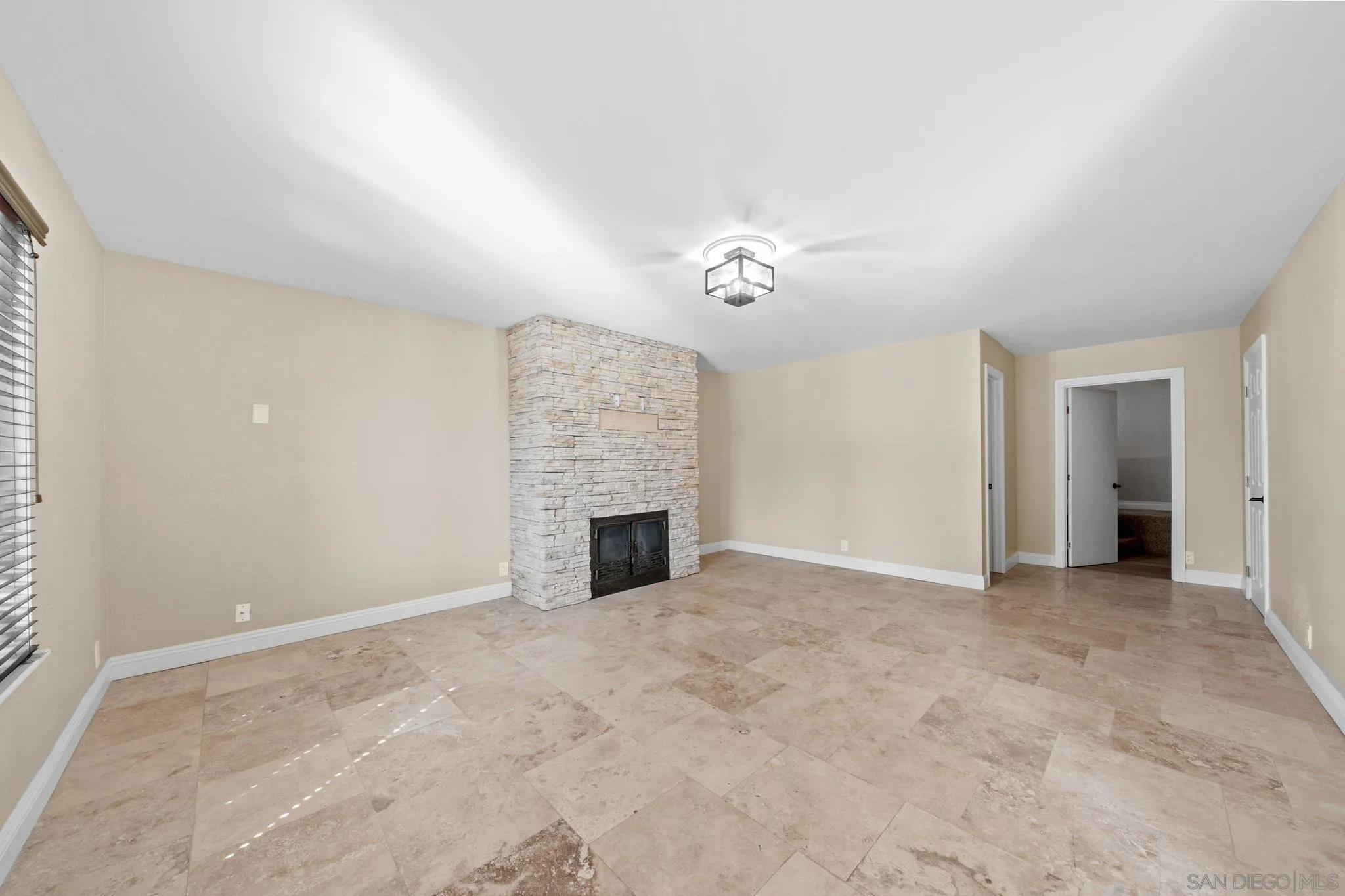 31241 Old River Rd