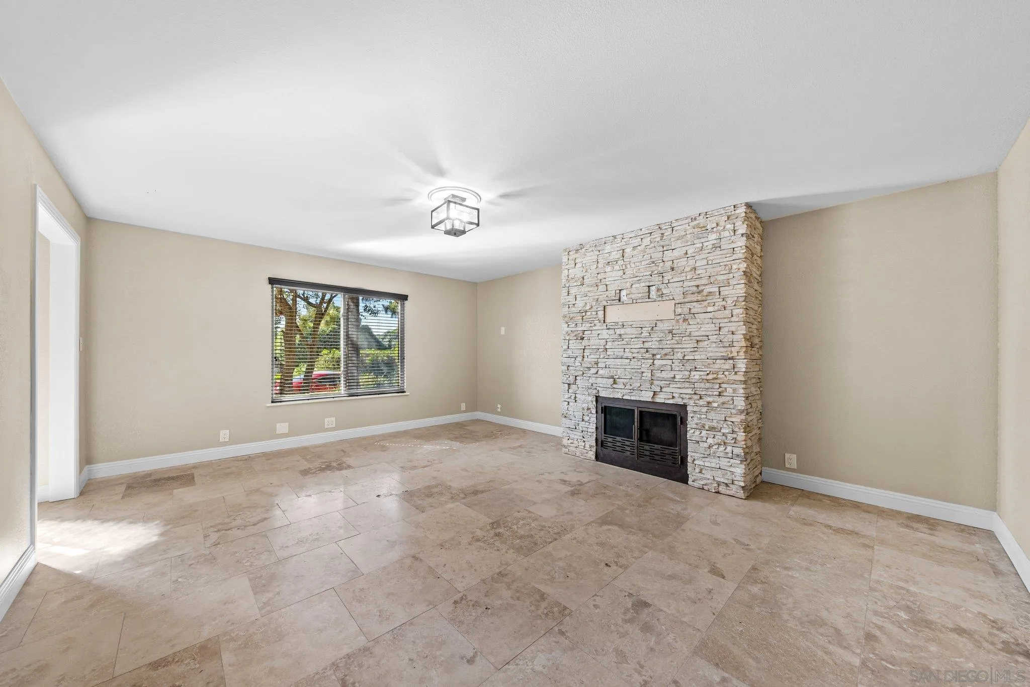 31241 Old River Rd
