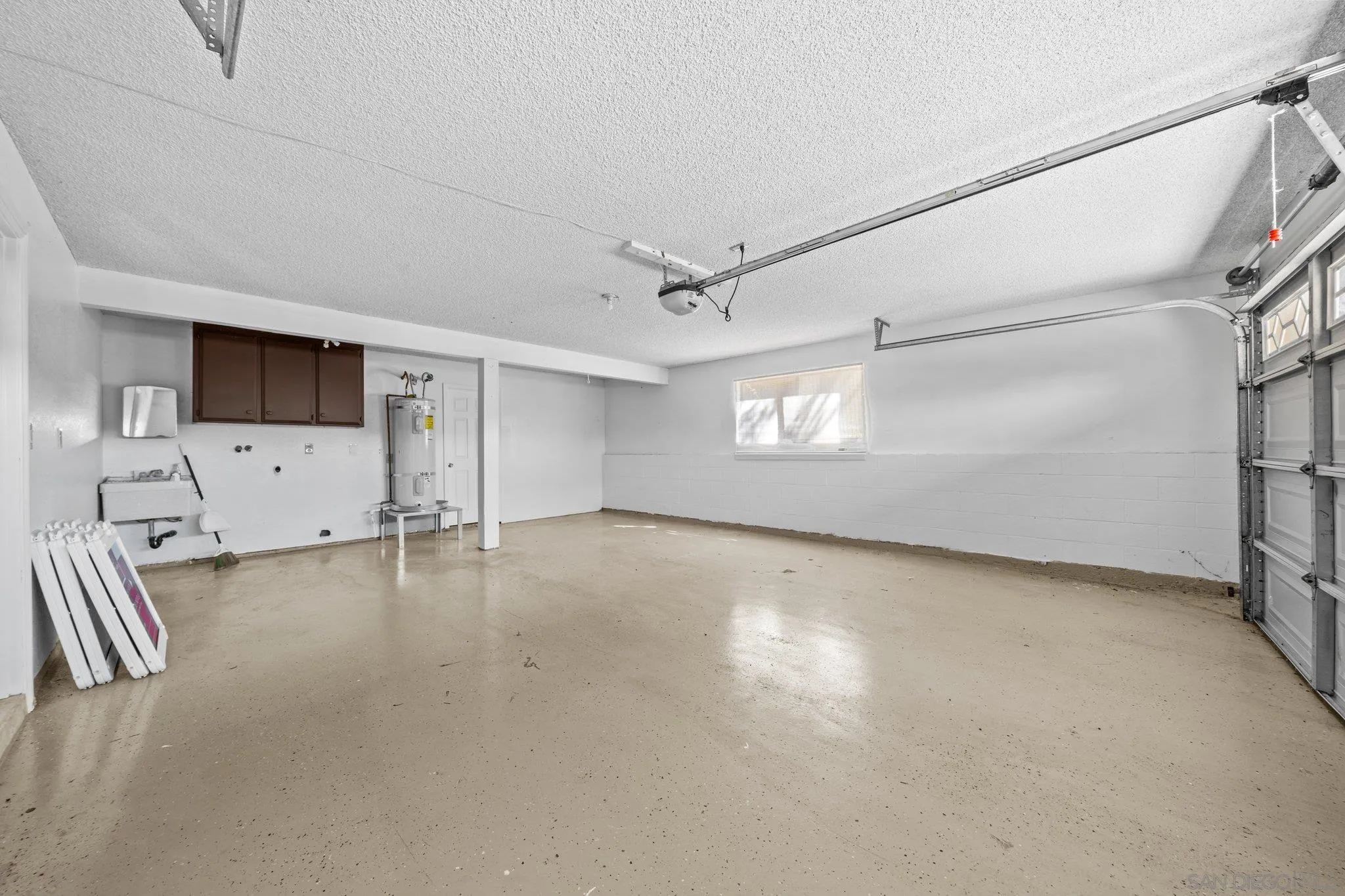 31241 Old River Rd
