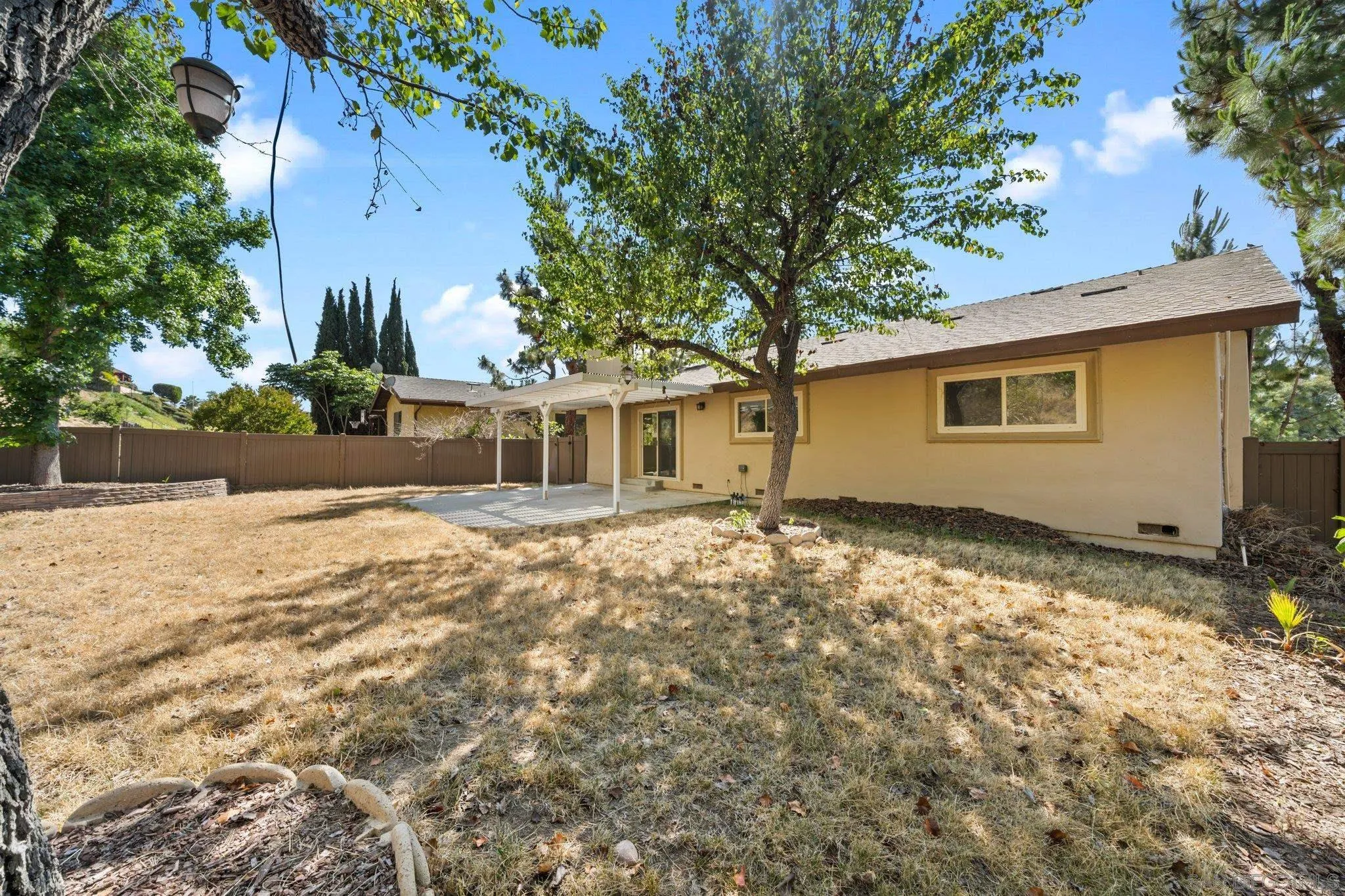 31241 Old River Rd