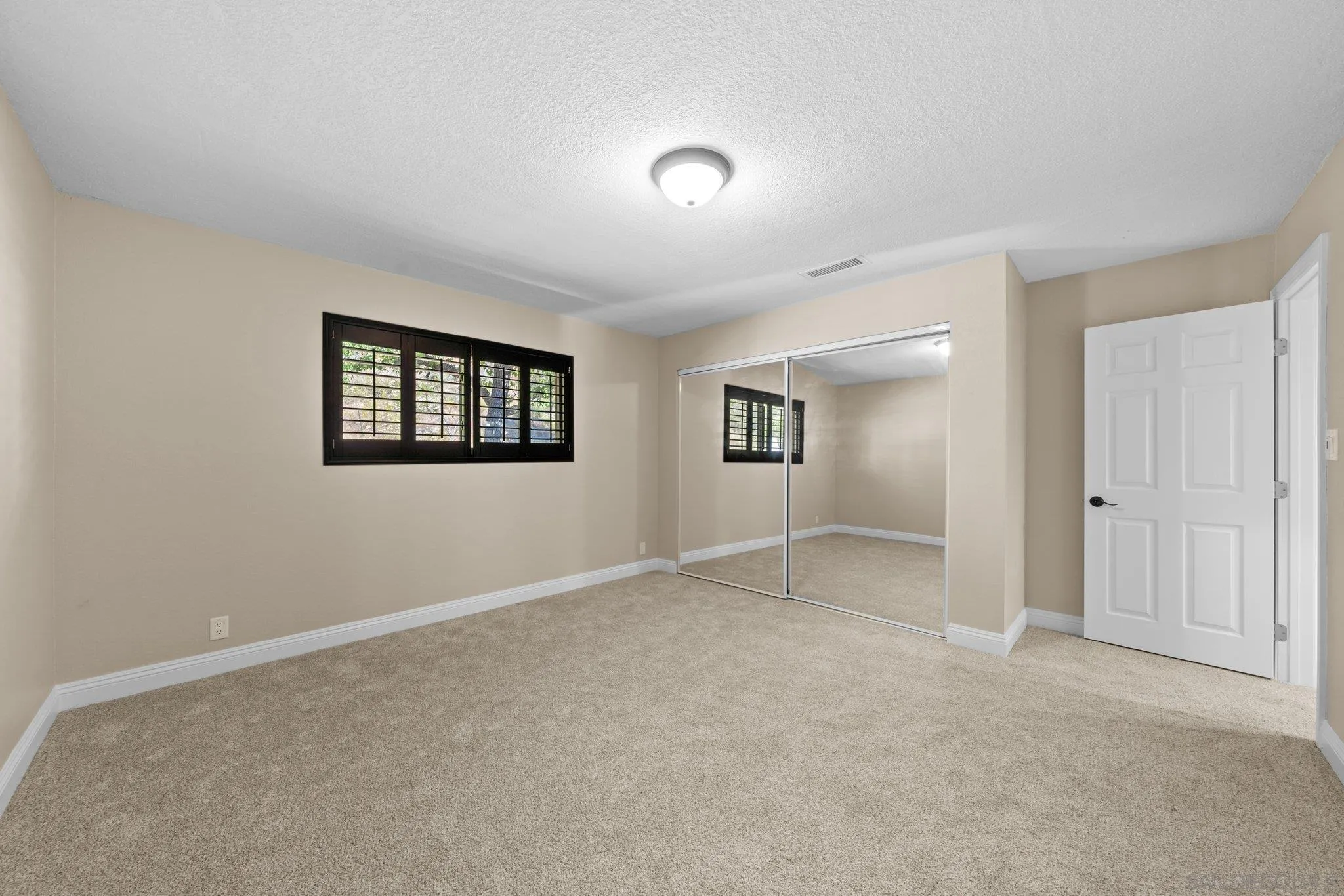 31241 Old River Rd