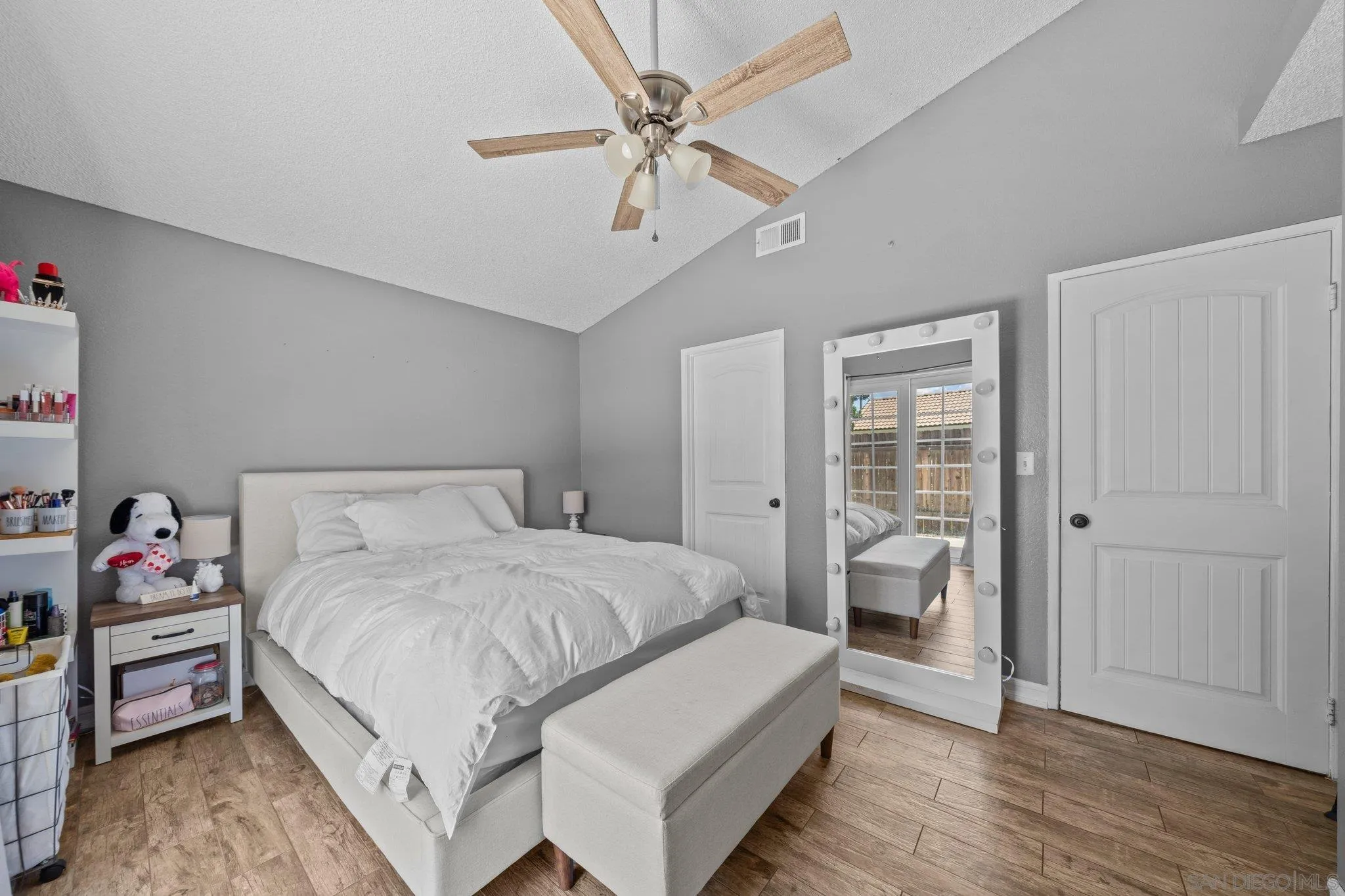27777 Cannon Drive
