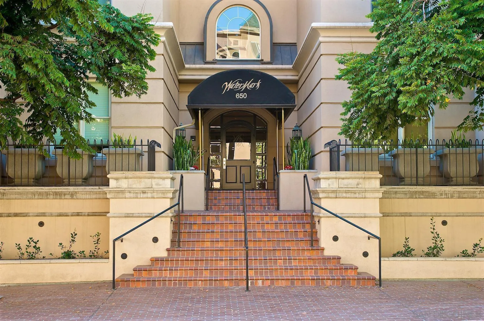 655 India St Unit 106