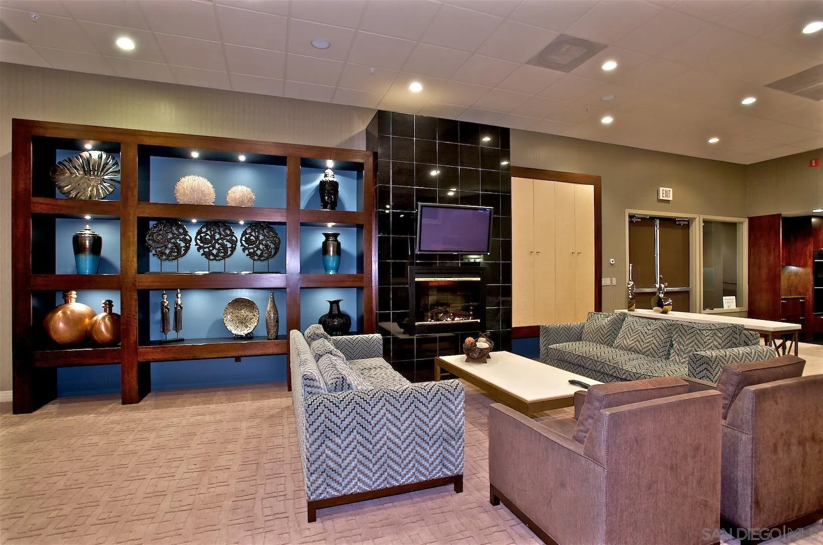 655 India St Unit 106