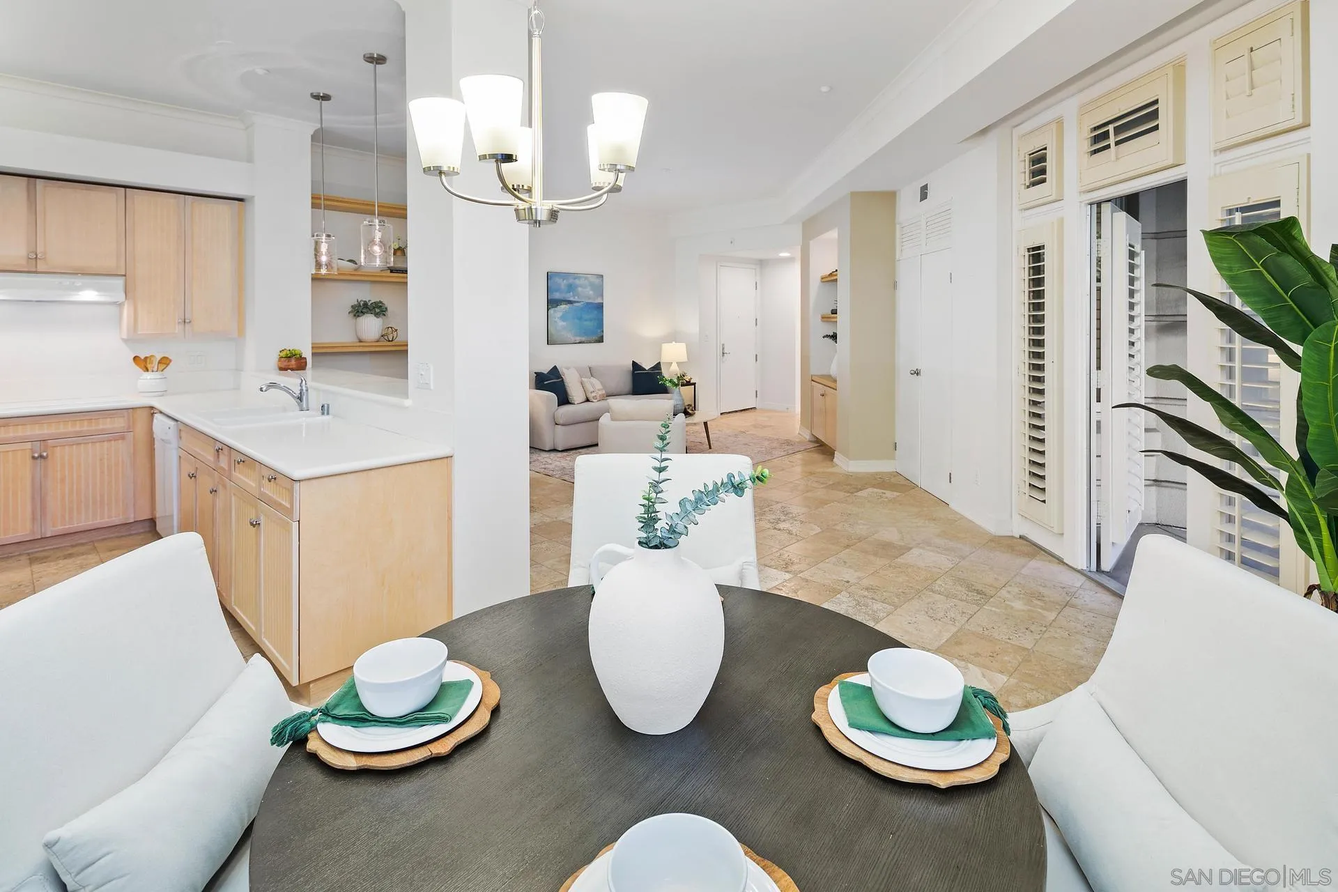 655 India St Unit 106