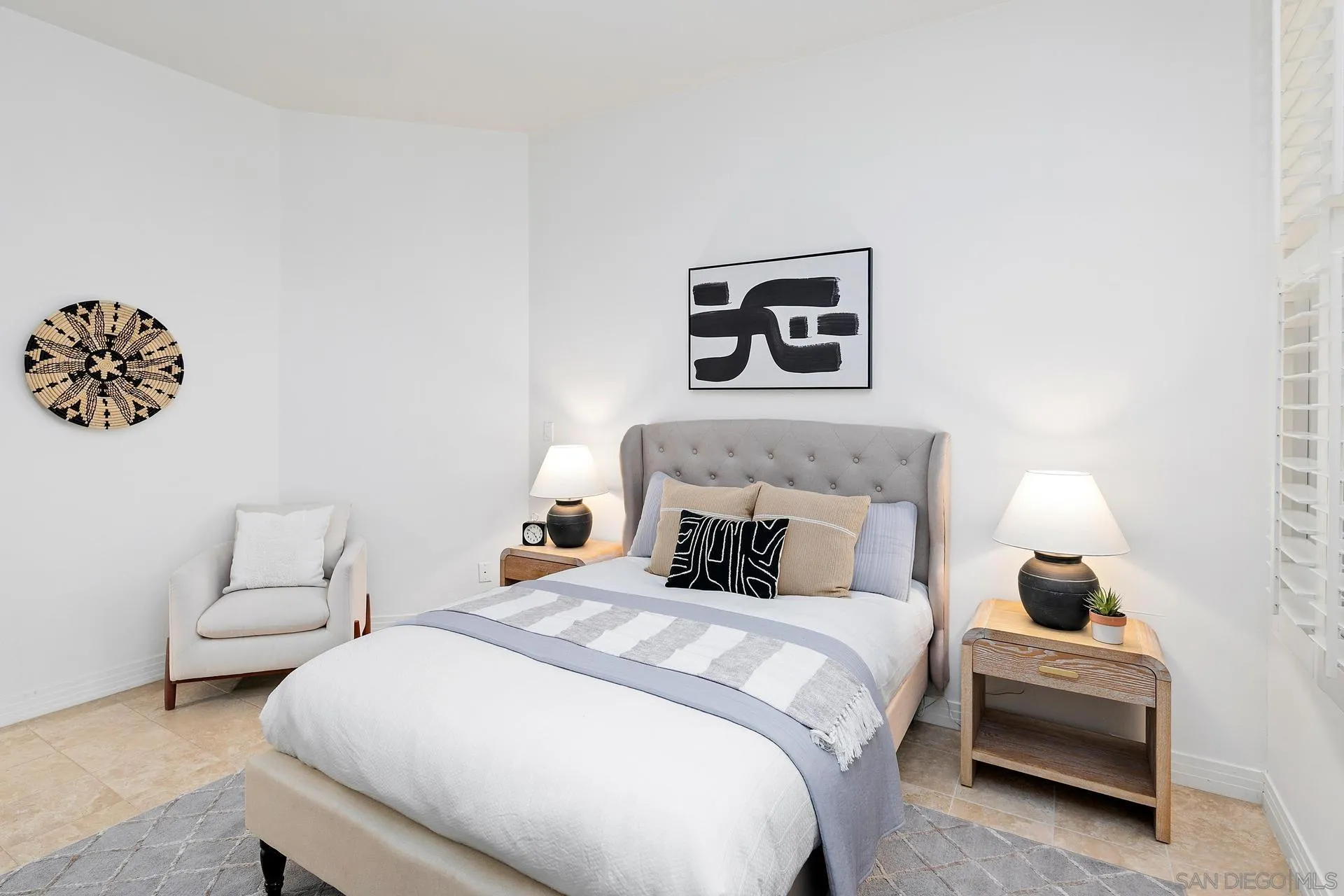 655 India St Unit 106