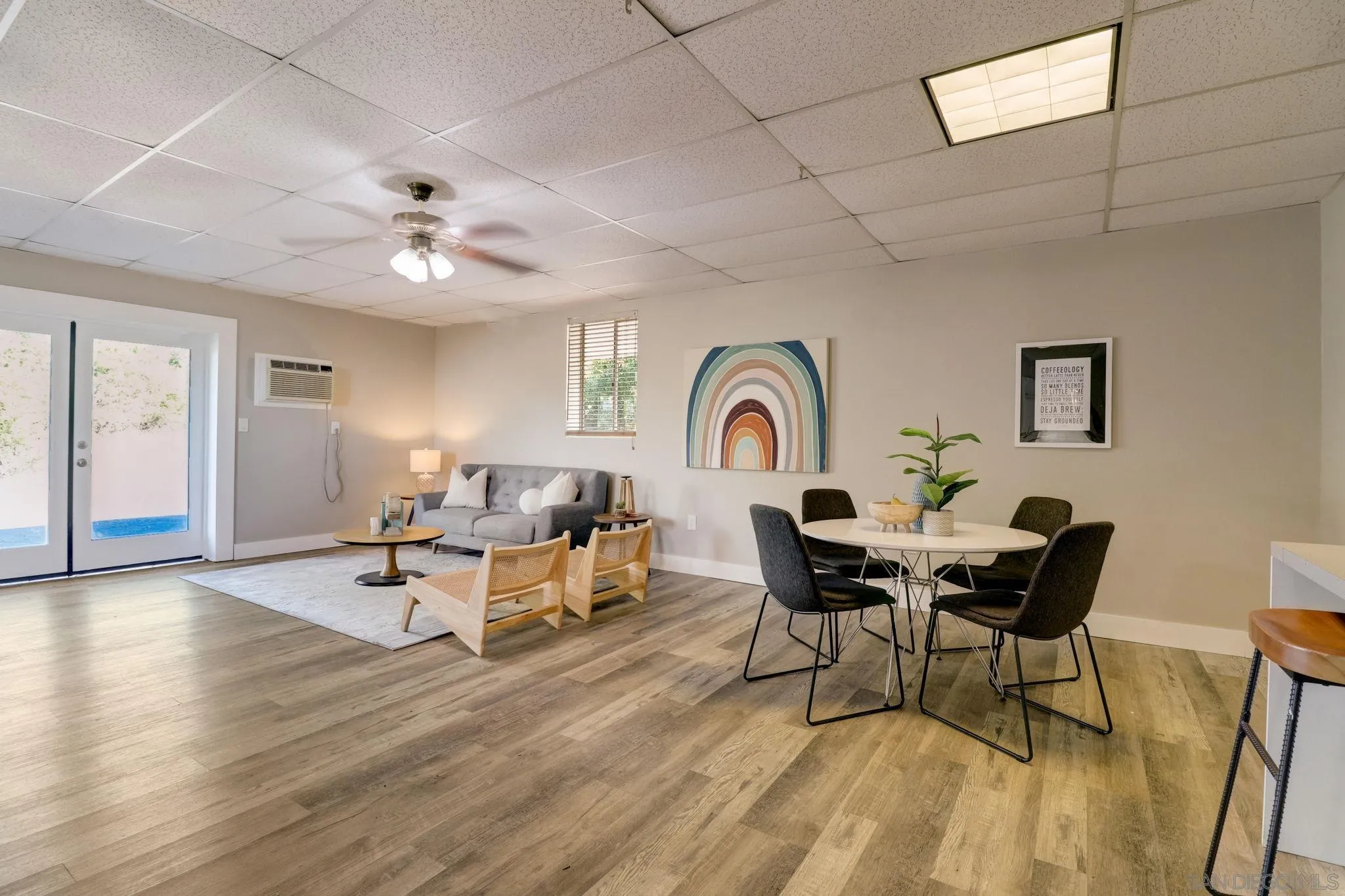 2175 Rainbow Glen Rd.