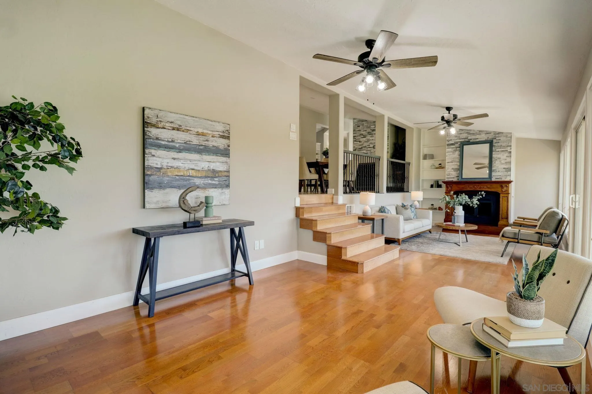 2175 Rainbow Glen Rd.