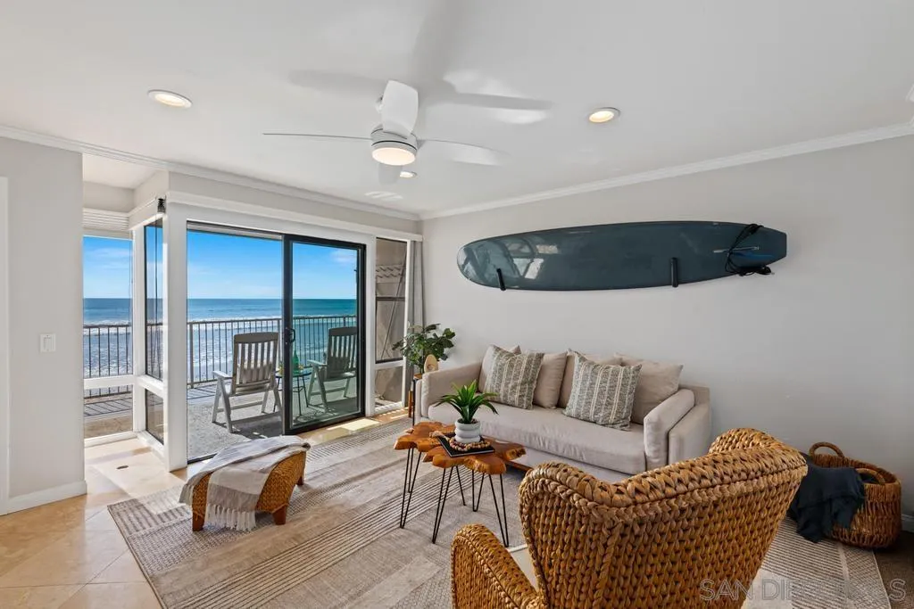 2955 Ocean St Unit 16
