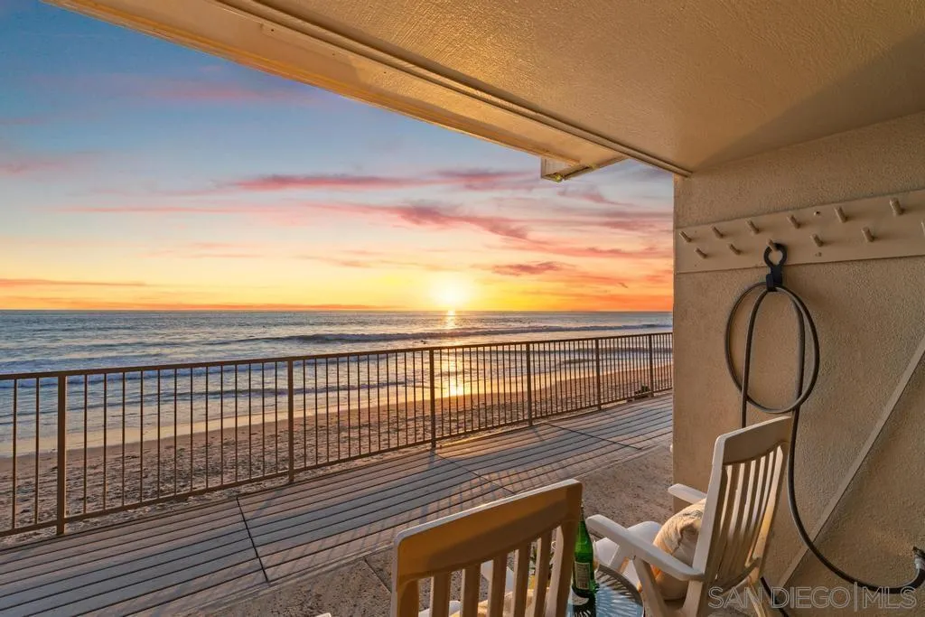 2955 Ocean St Unit 16
