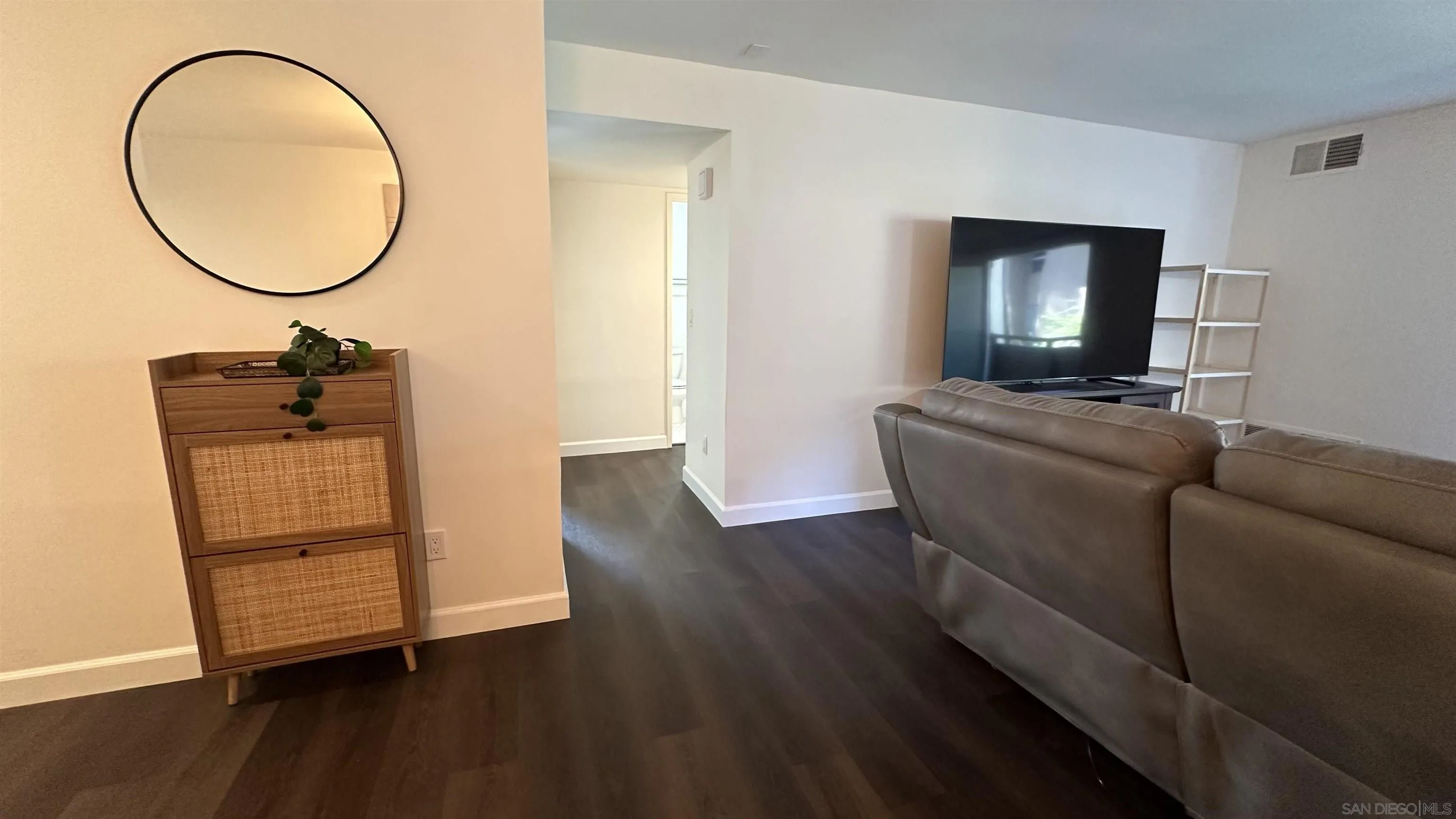 1615 Hotel Circle S Unit D102