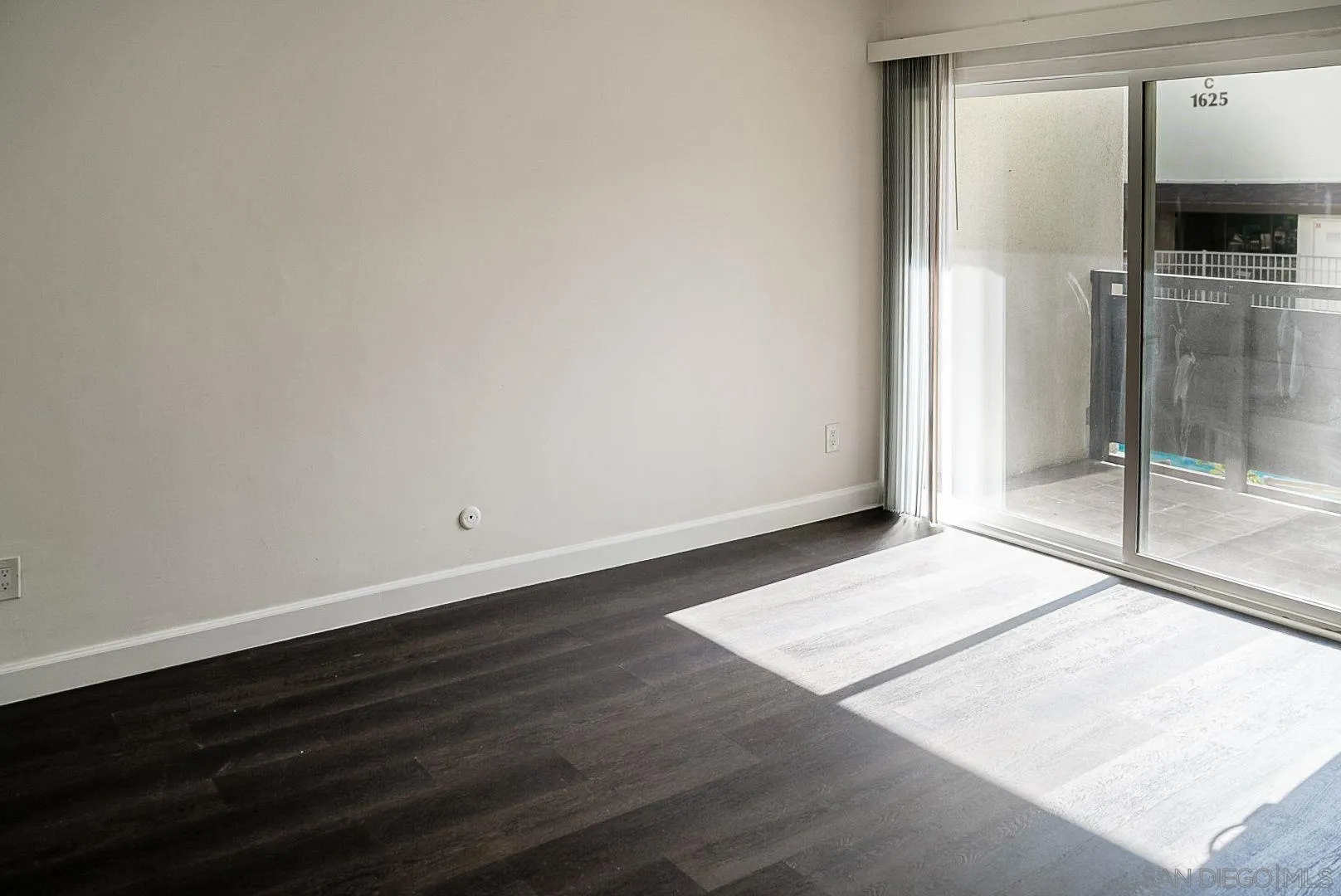 1615 Hotel Circle S Unit D102