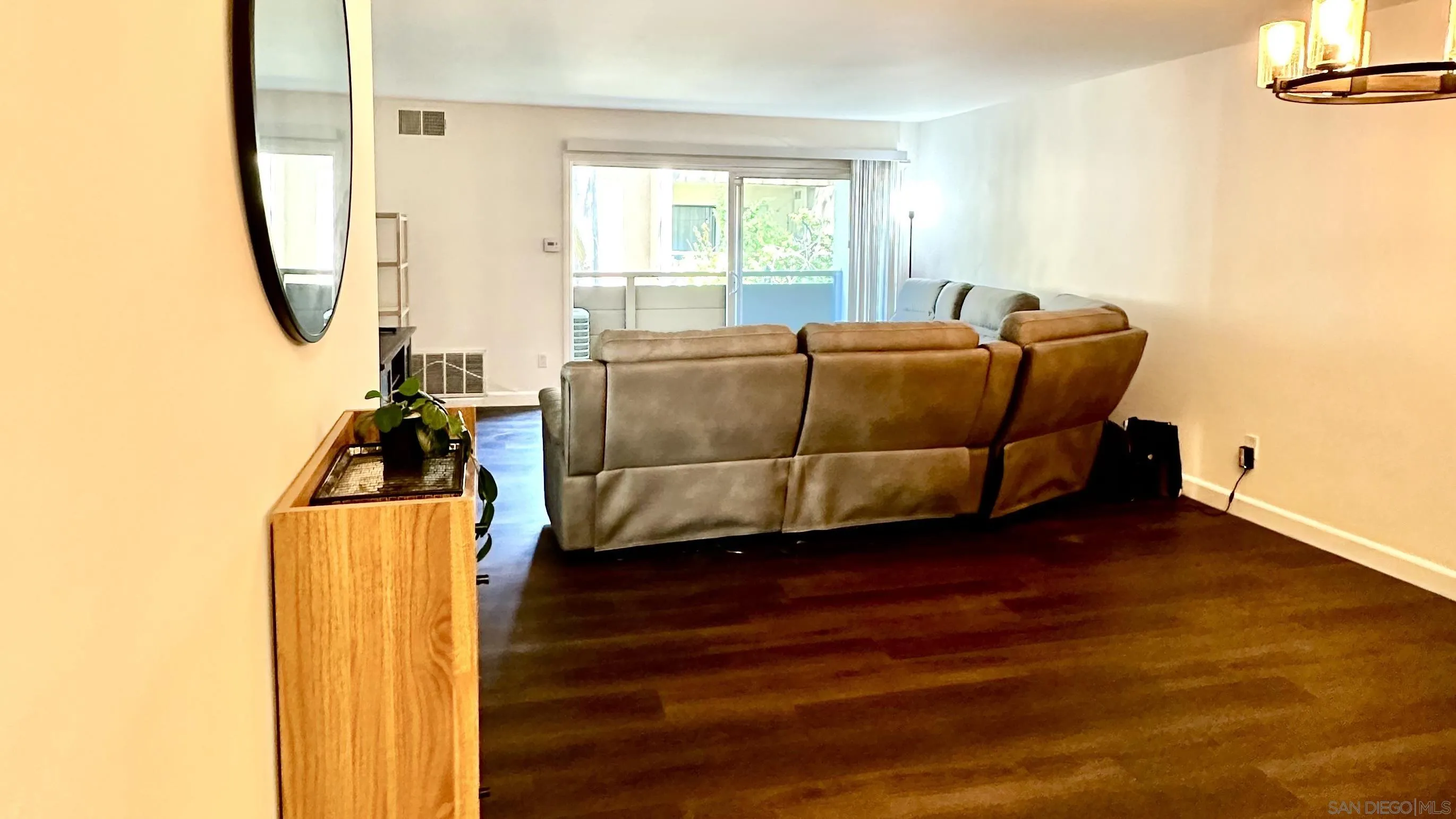 1615 Hotel Circle S Unit D102