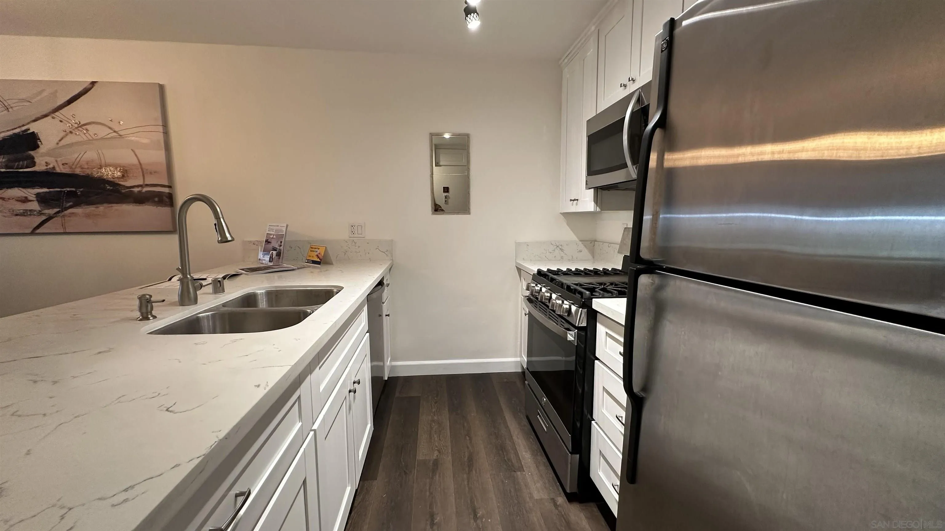 1615 Hotel Circle S Unit D102
