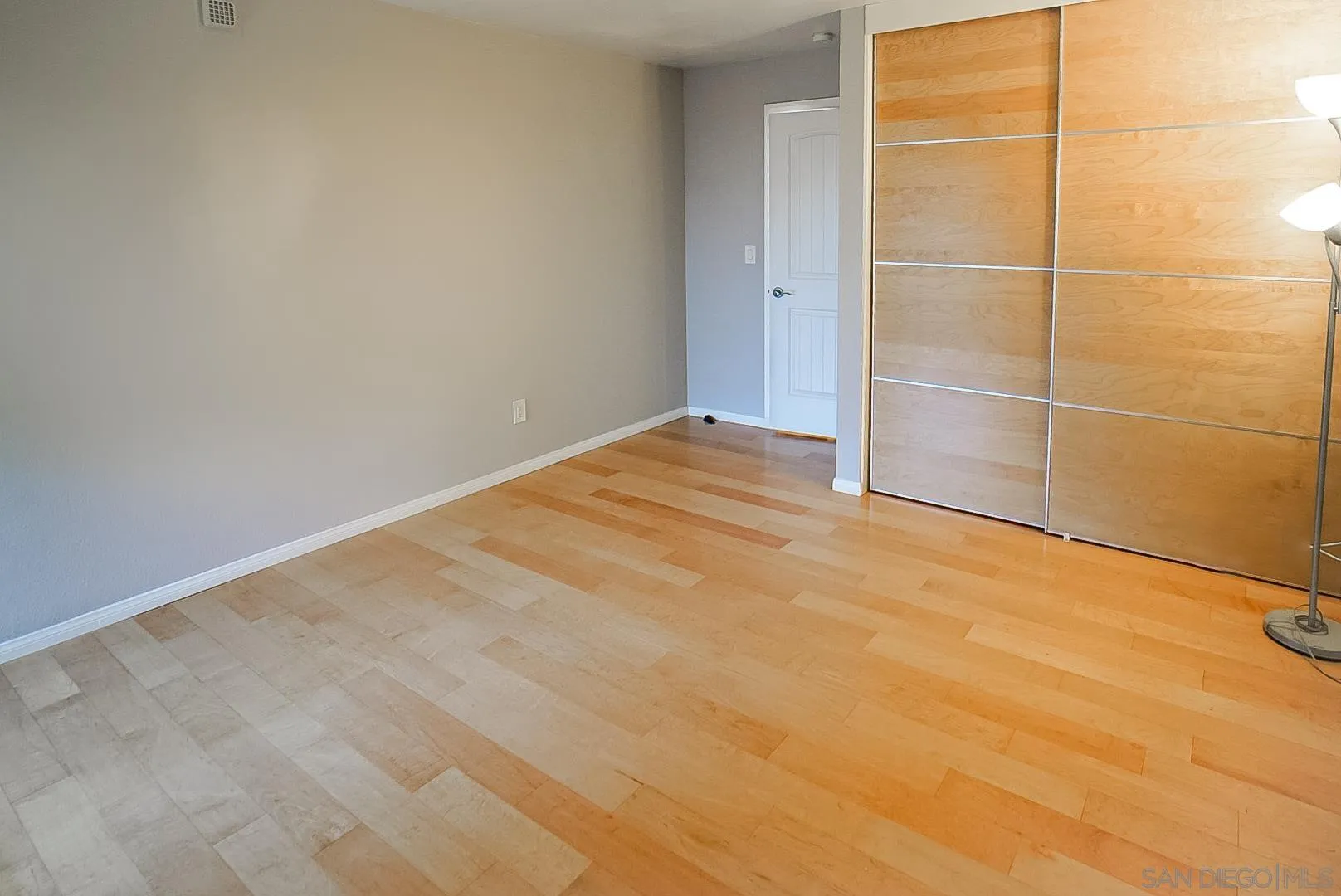 1615 Hotel Circle S Unit D208