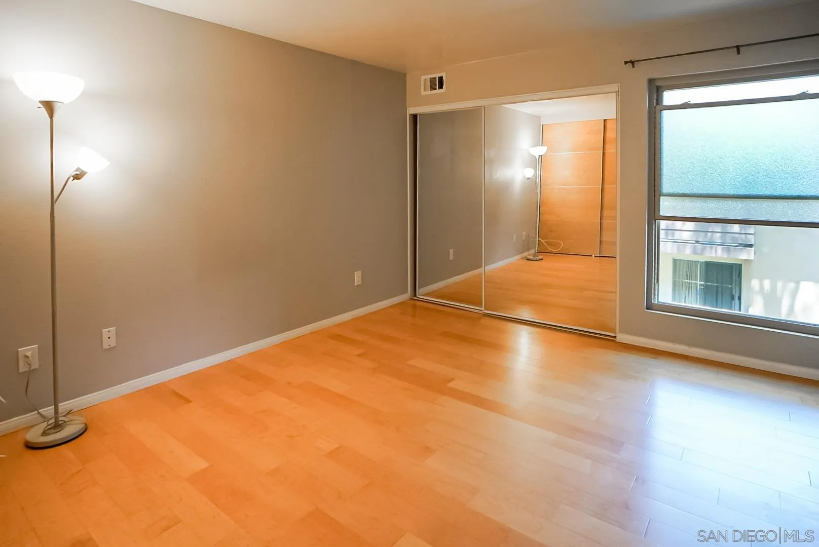 1615 Hotel Circle S Unit D208