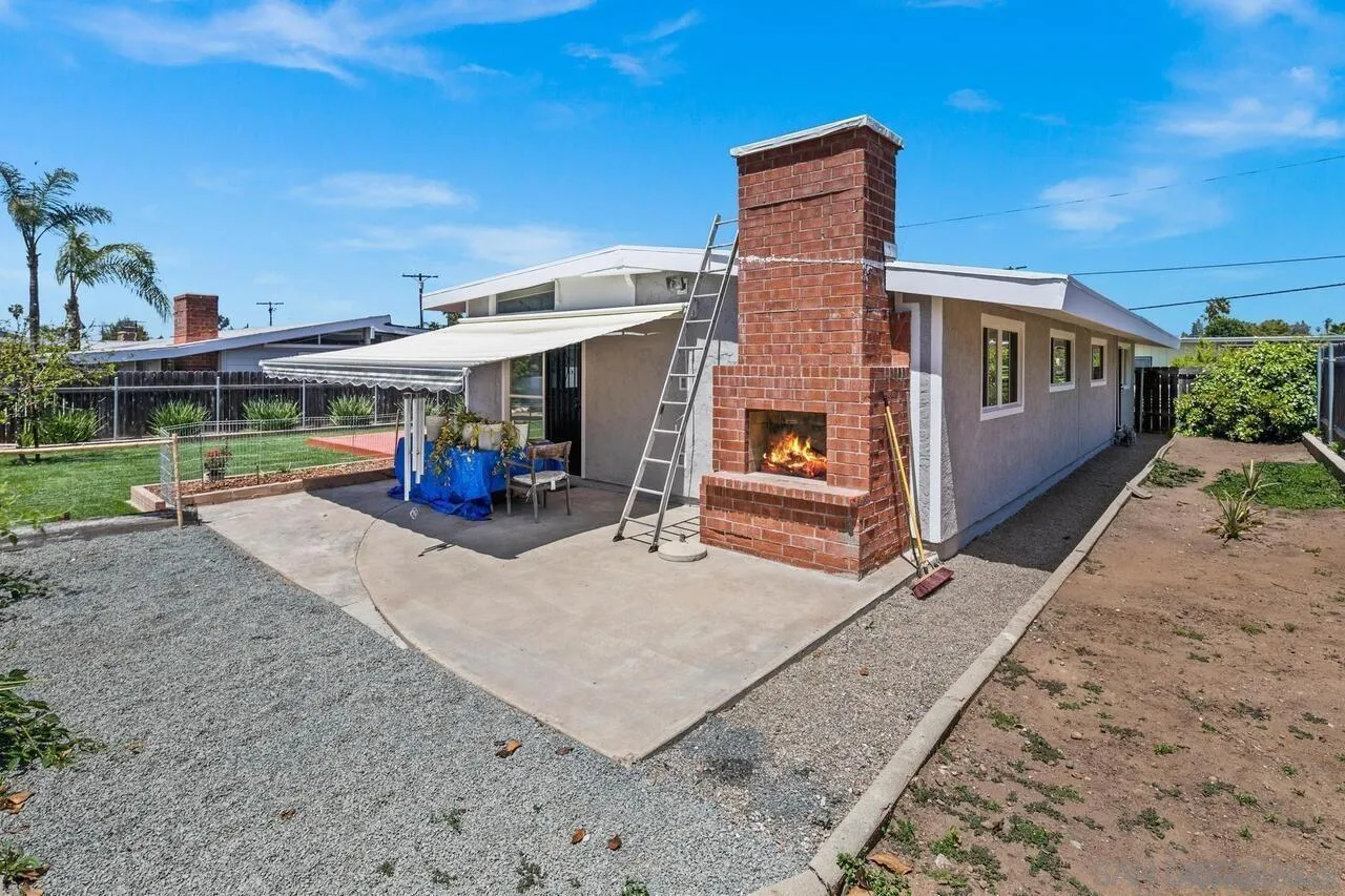 8569 Blue Lake Dr