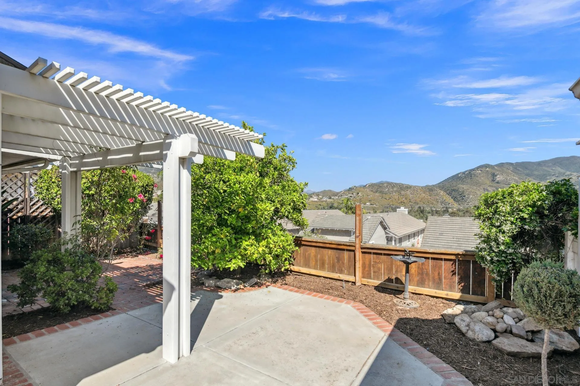 1217 Pearlbush Ct