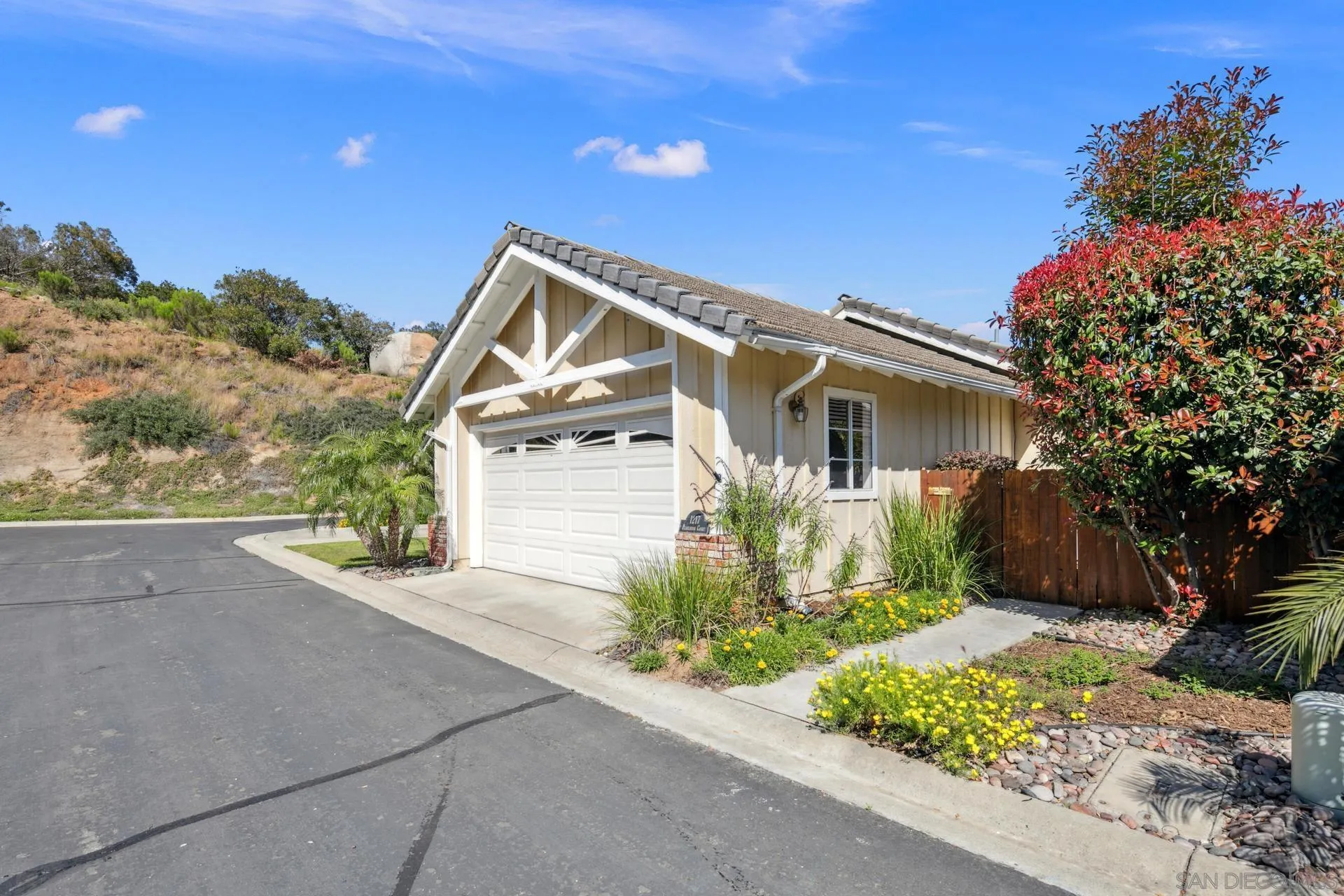 1217 Pearlbush Ct
