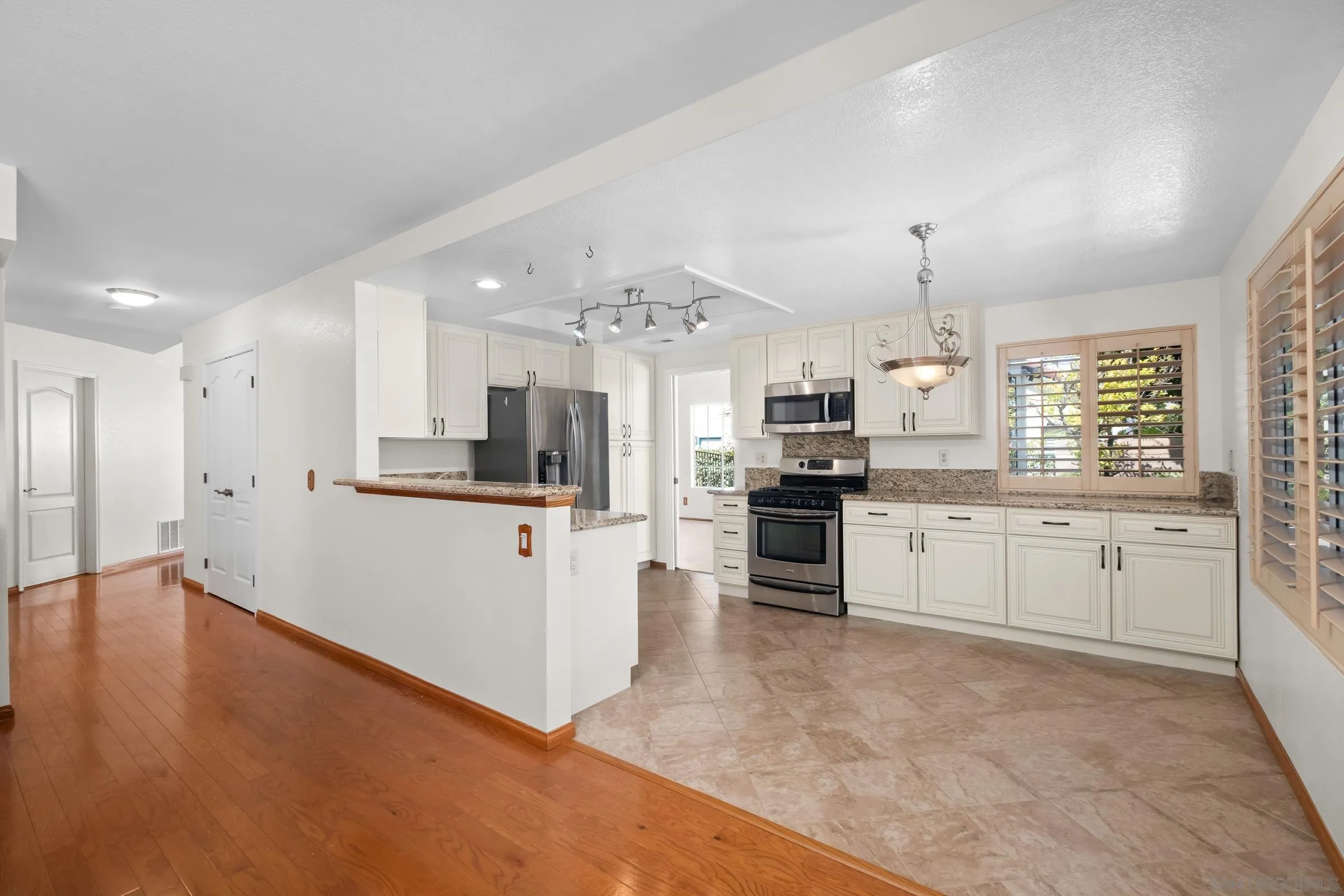 1362 Beringer Lane