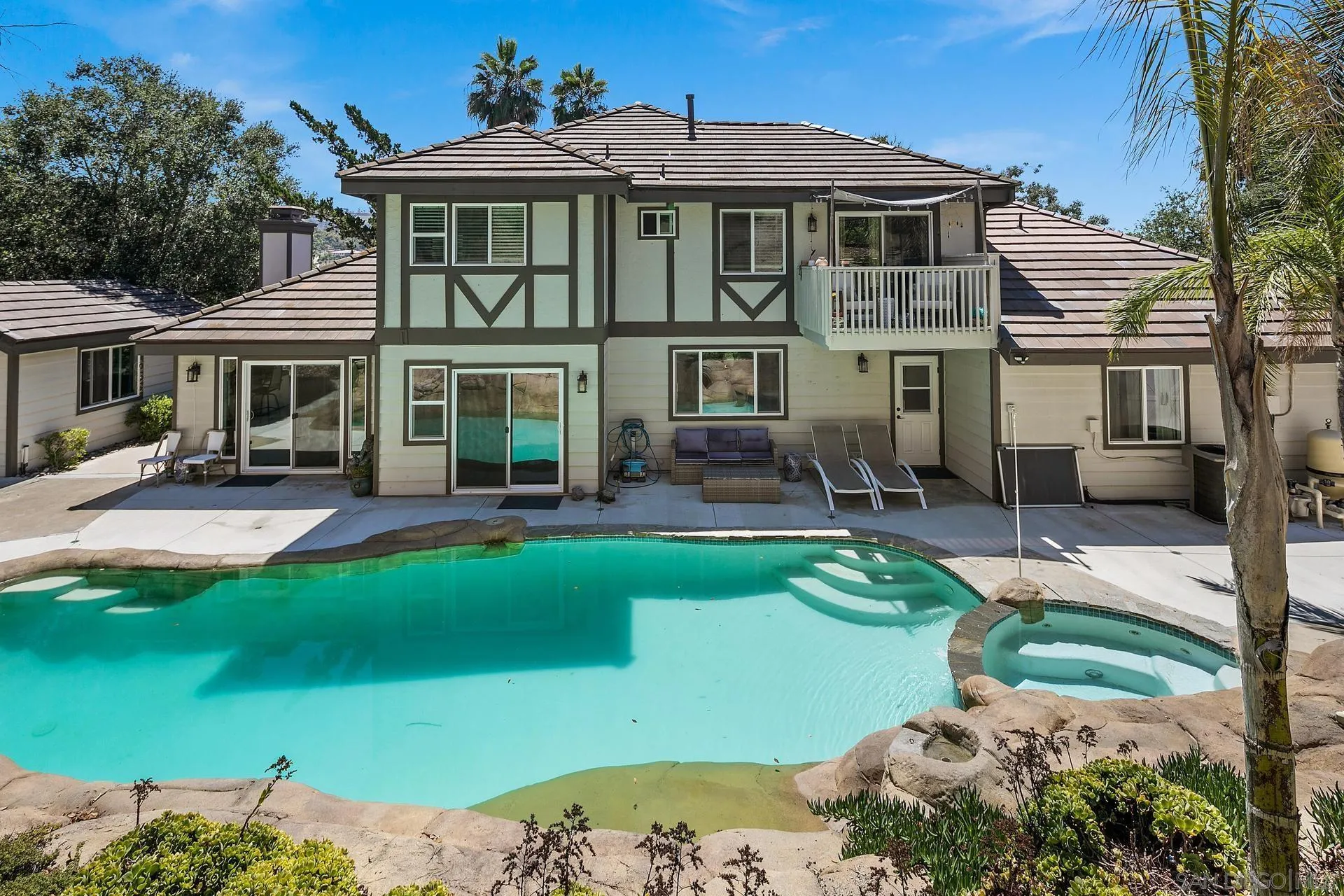 2759 Secret Lake Ln