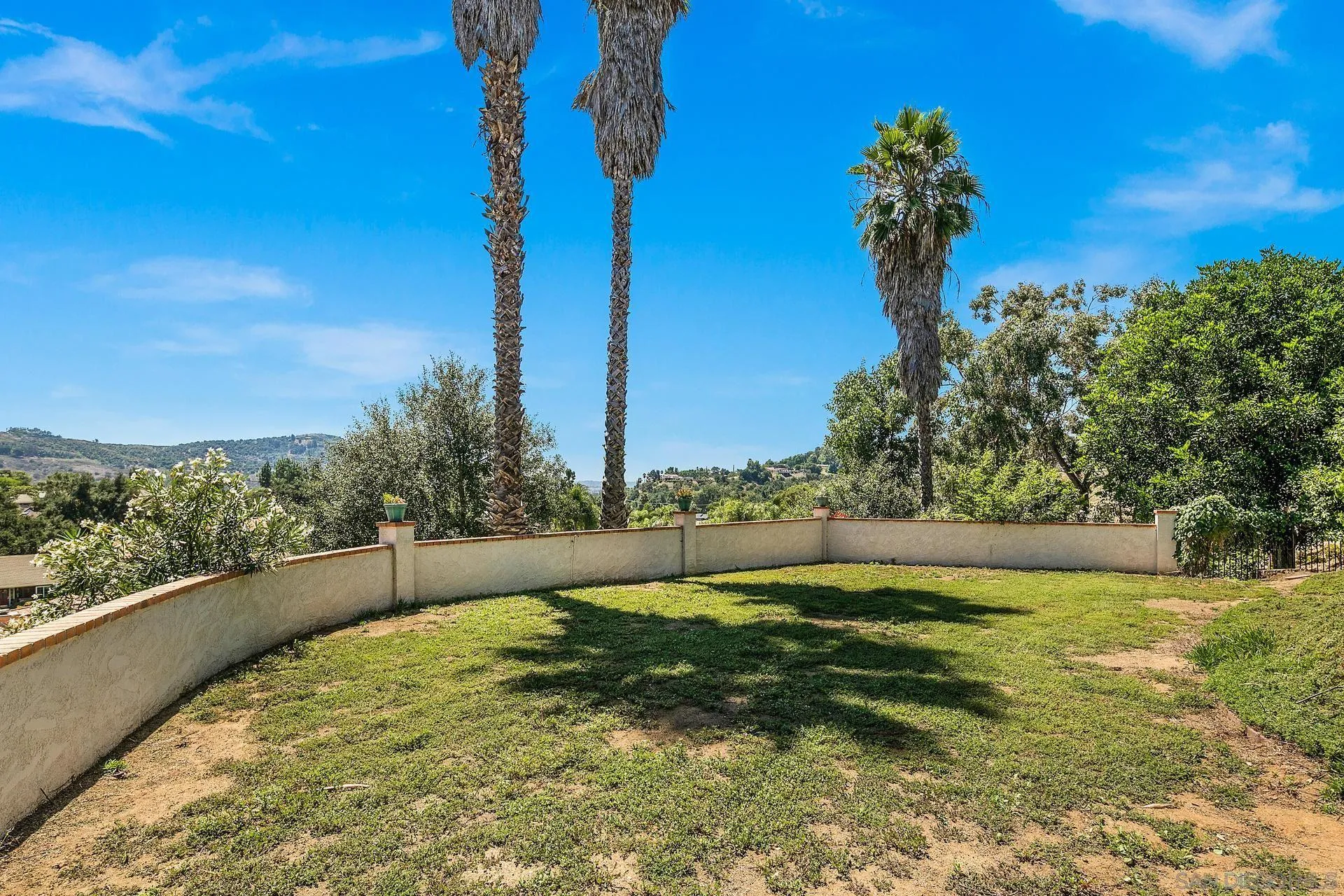 2759 Secret Lake Ln