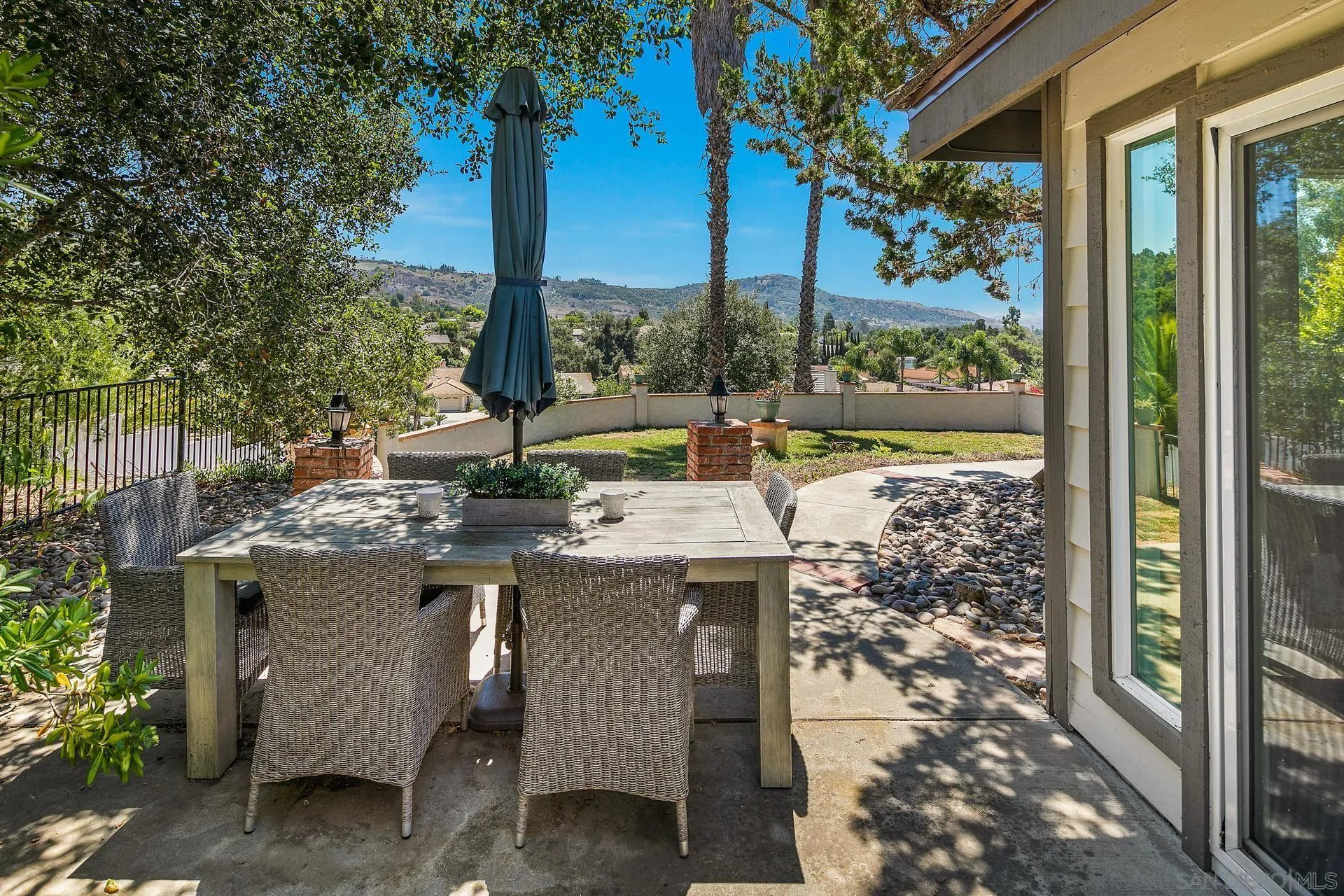 2759 Secret Lake Ln