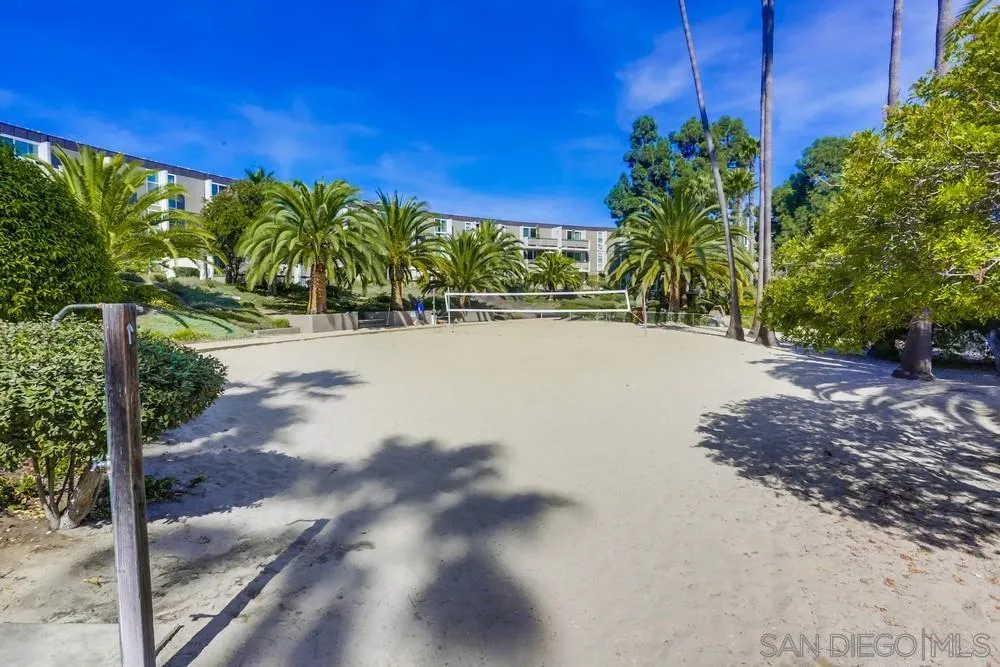3050 Rue Dorleans Unit 317