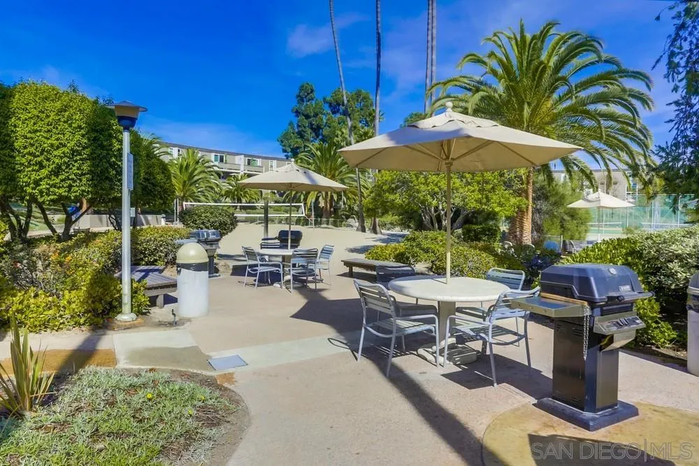 3050 Rue Dorleans Unit 317