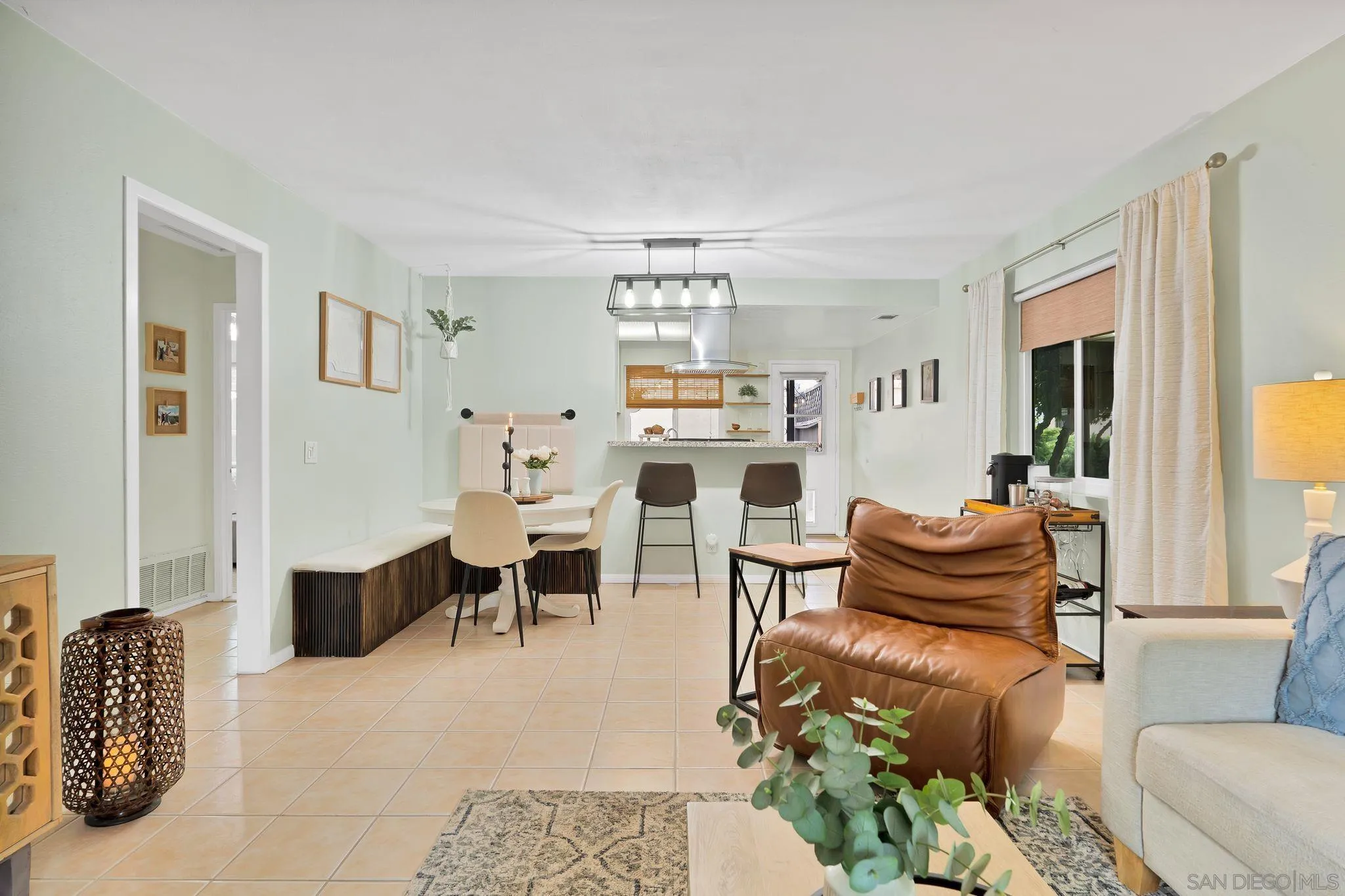 901 N Fig St. E Unit E