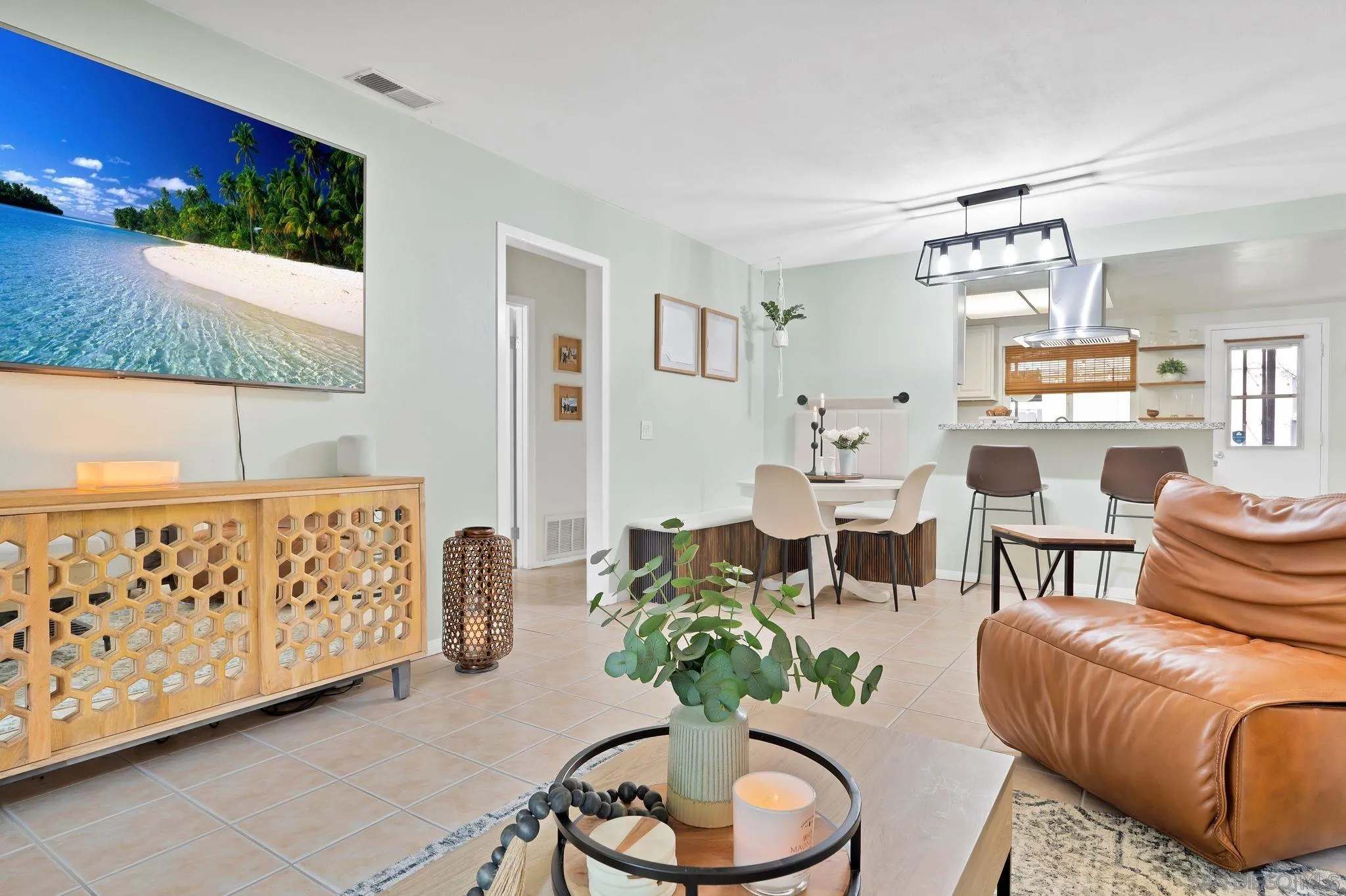 901 N Fig St. E Unit E