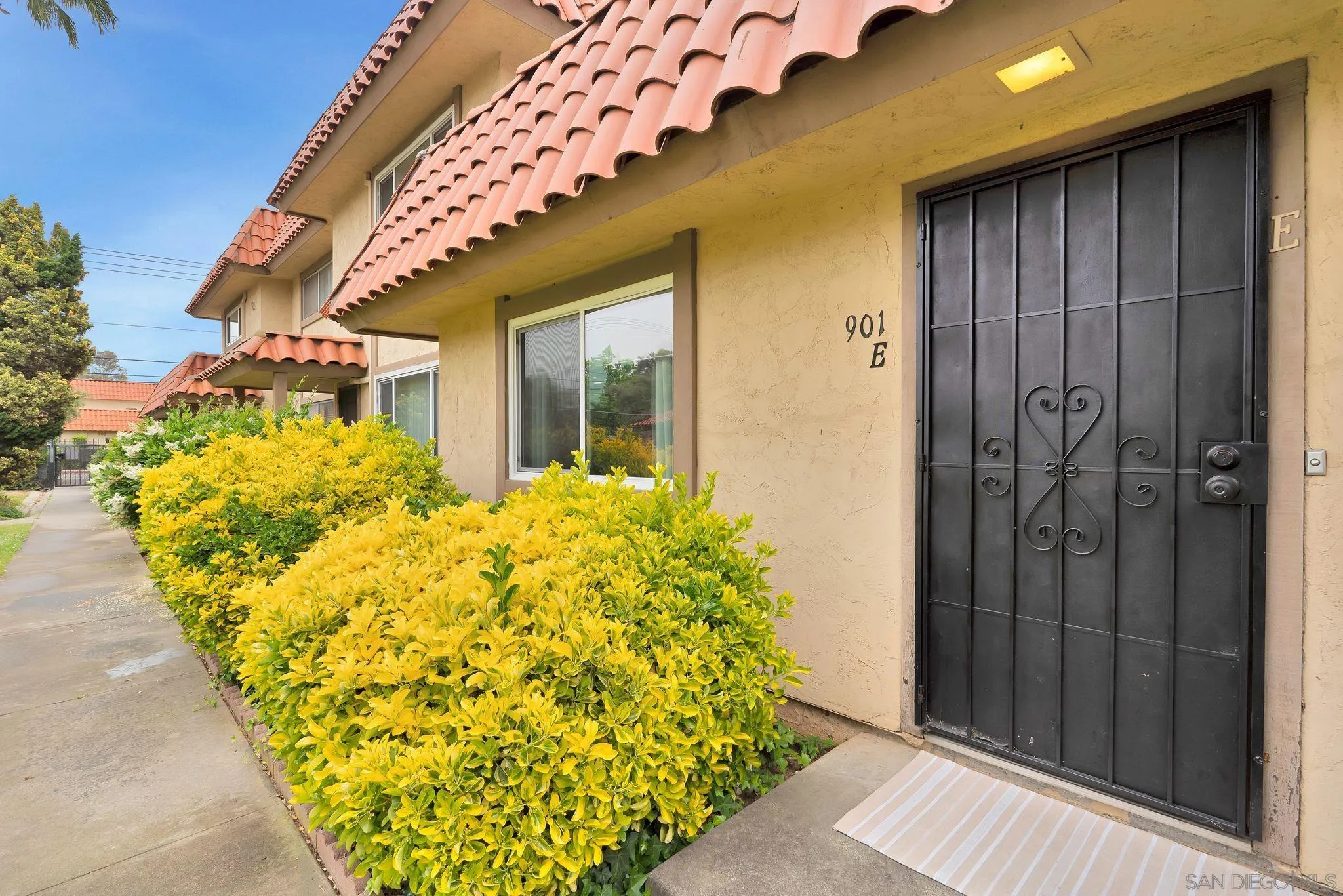 901 N Fig St. E Unit E