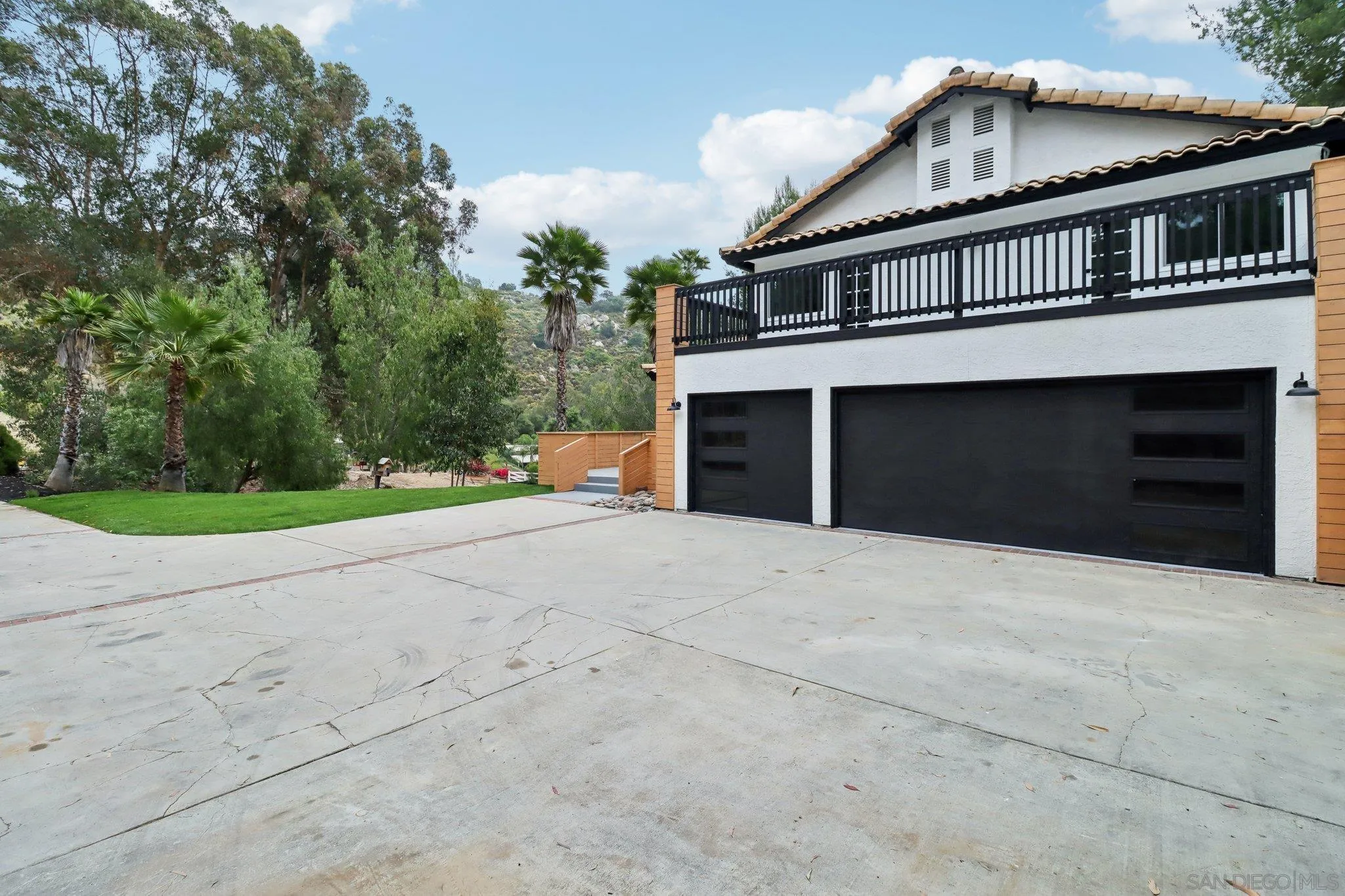 25984 Kaywood Way