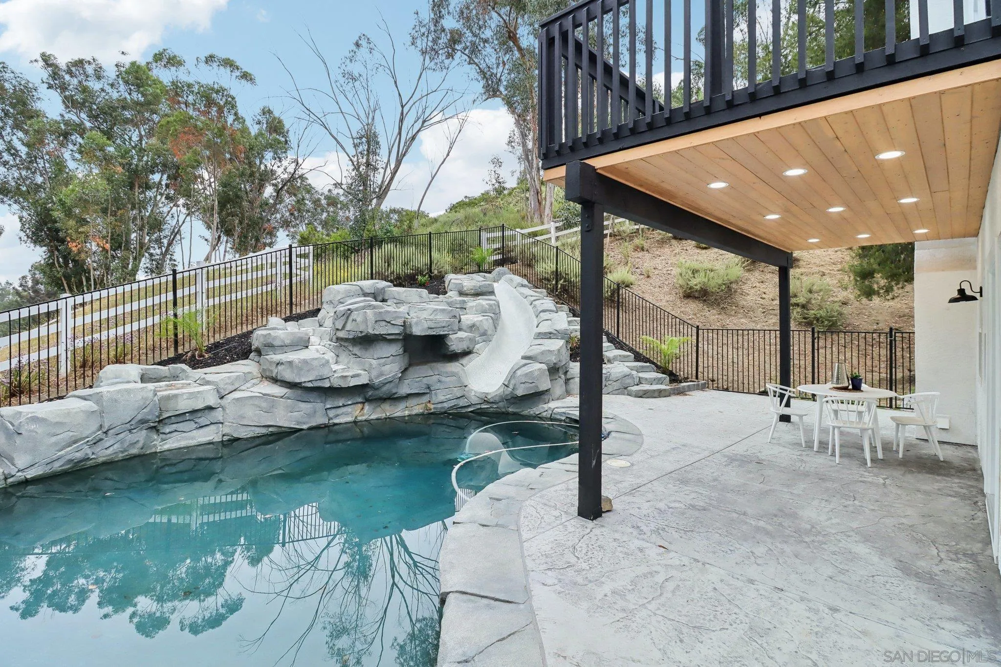 25984 Kaywood Way