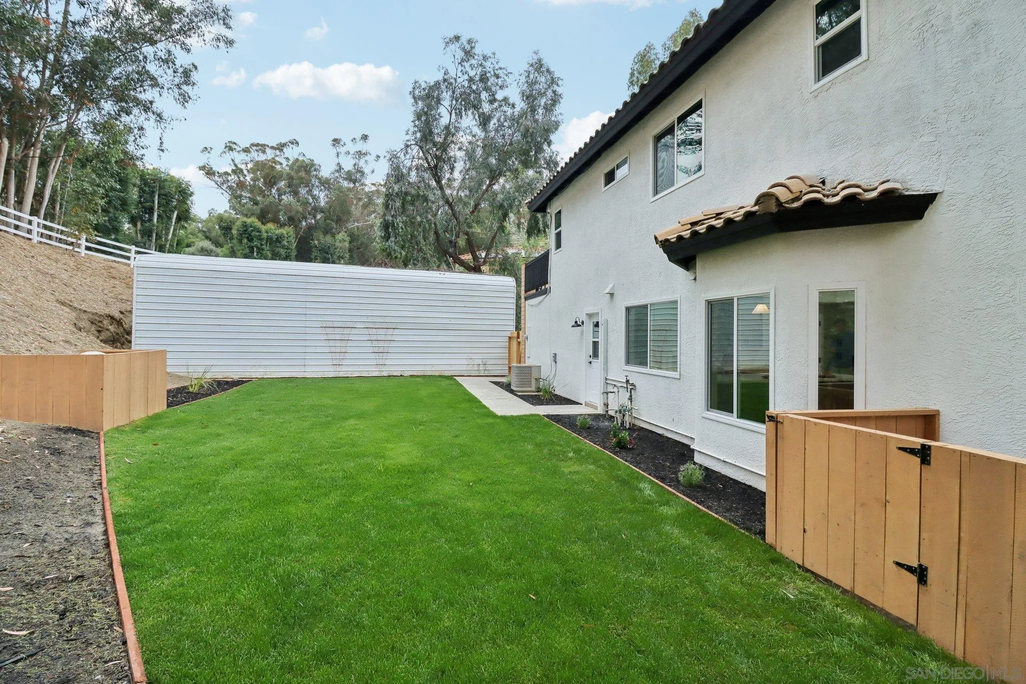 25984 Kaywood Way