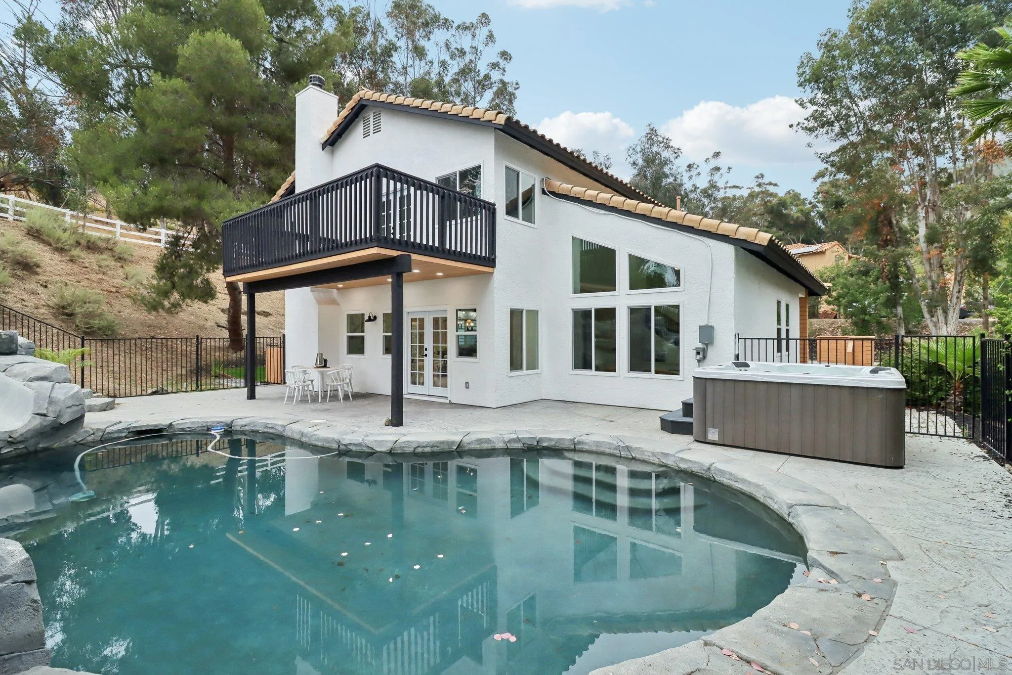 25984 Kaywood Way