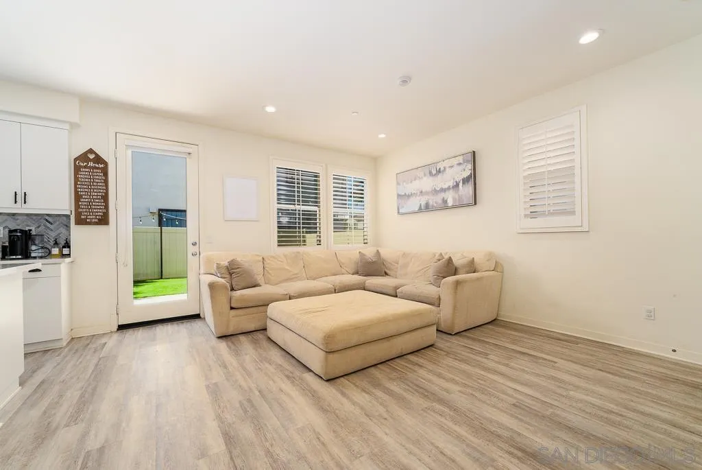 4188 Camino Campana